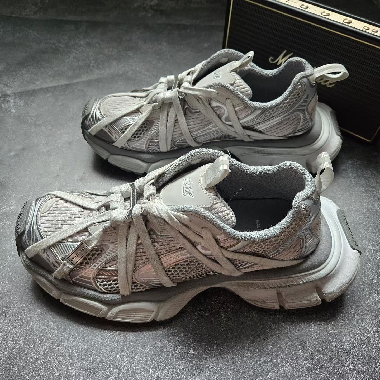 Balenciaga Balenciaga 3XL Low-Top Sneakers Gray Size 9 Size US 9 / EU 42 - 1 Thumbnail