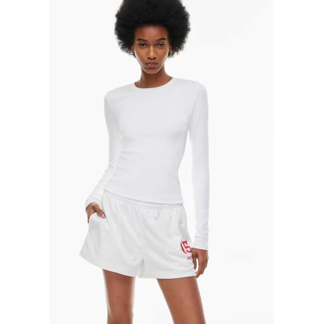 Aritzia NWOT ARITZIA Courtside Mid Thigh Short - White Red XXS Size 24" / US 00 / IT 34 - 1 Thumbnail