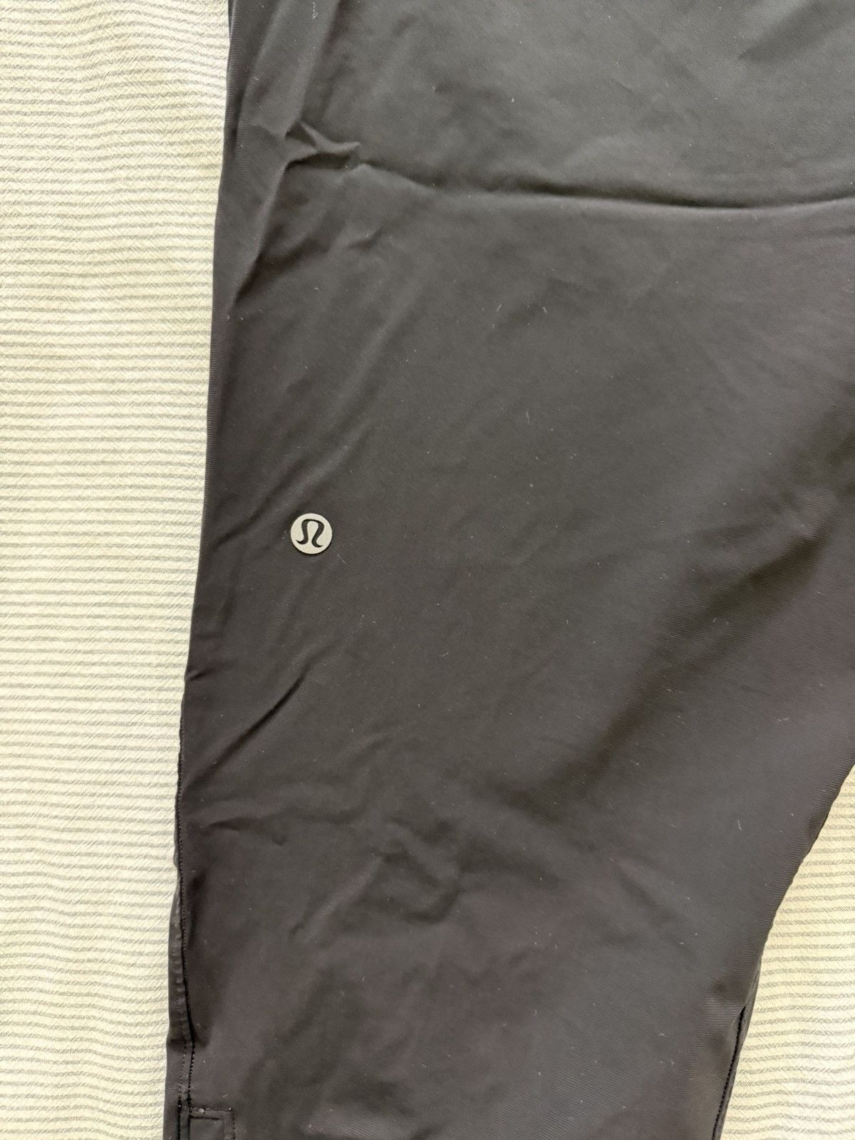 Lululemon Lululemon joggers Size US 32 / EU 48 - 2 Thumbnail