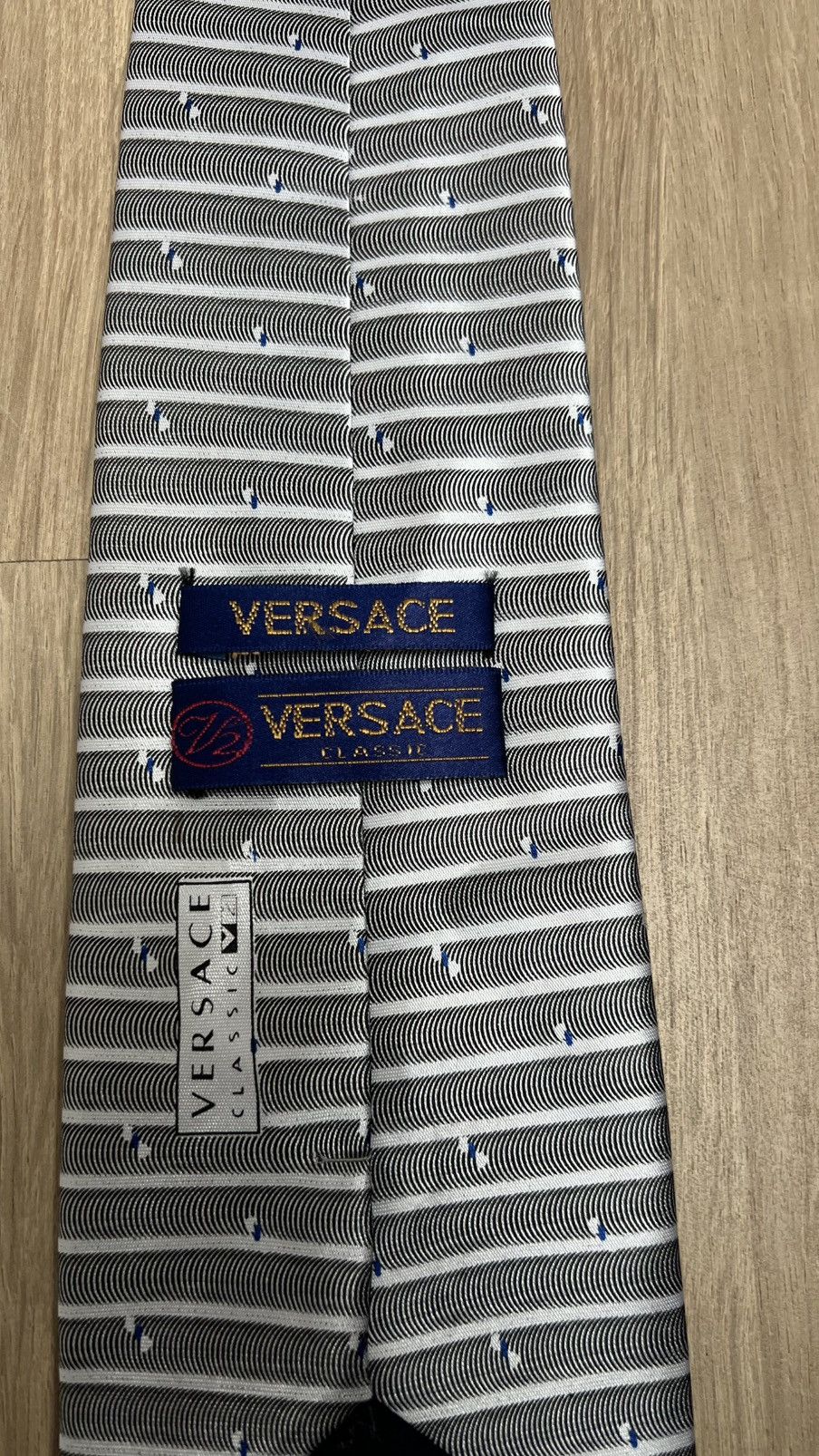 Versace Versace 100% Silk Vintage Tie Size ONE SIZE - 3 Thumbnail