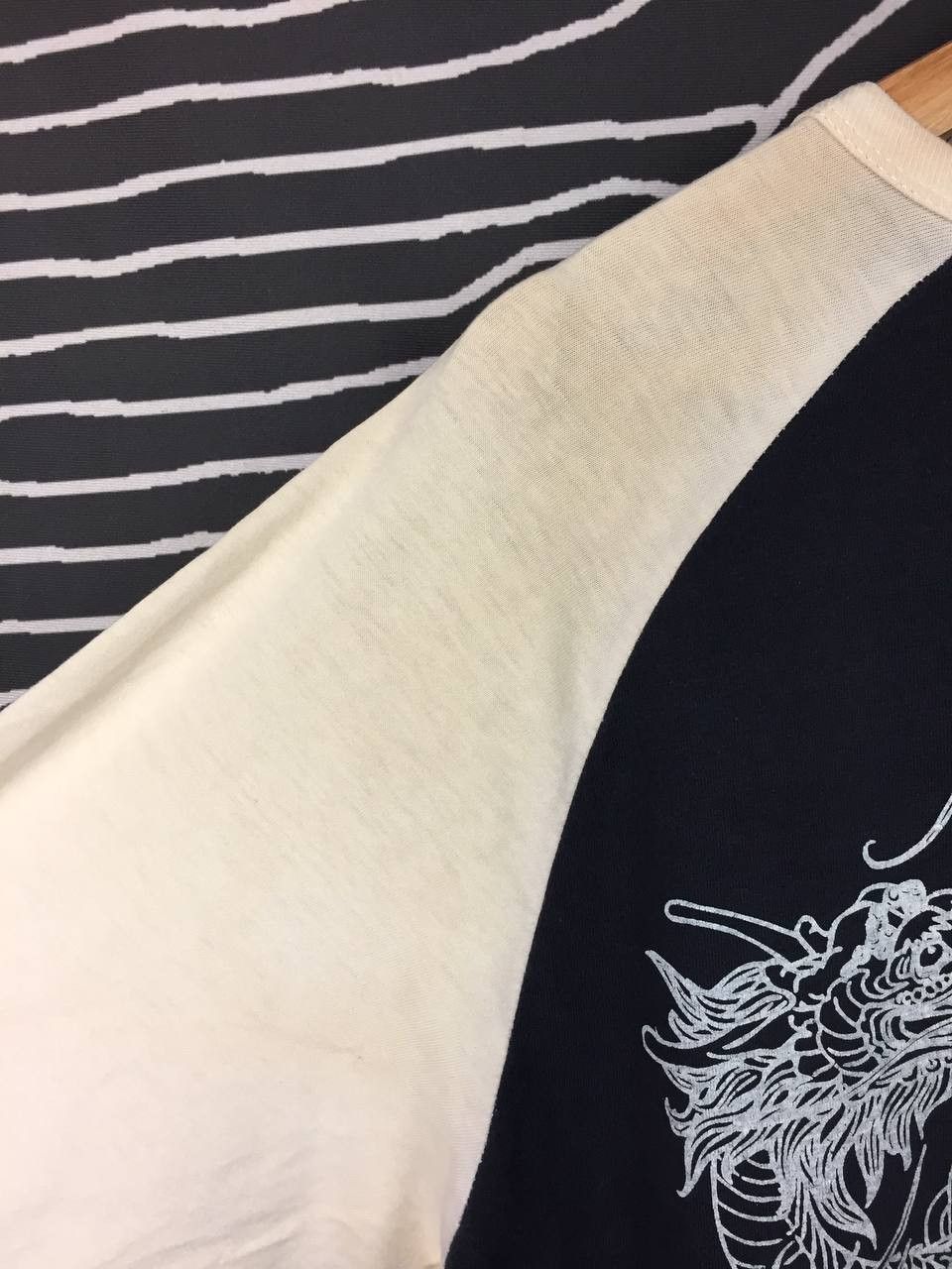 Japanese Brand Vtg Japanese Dragon Art Sukajan Style Raglan Tee Size US L / EU 52-54 / 3 - 5 Thumbnail