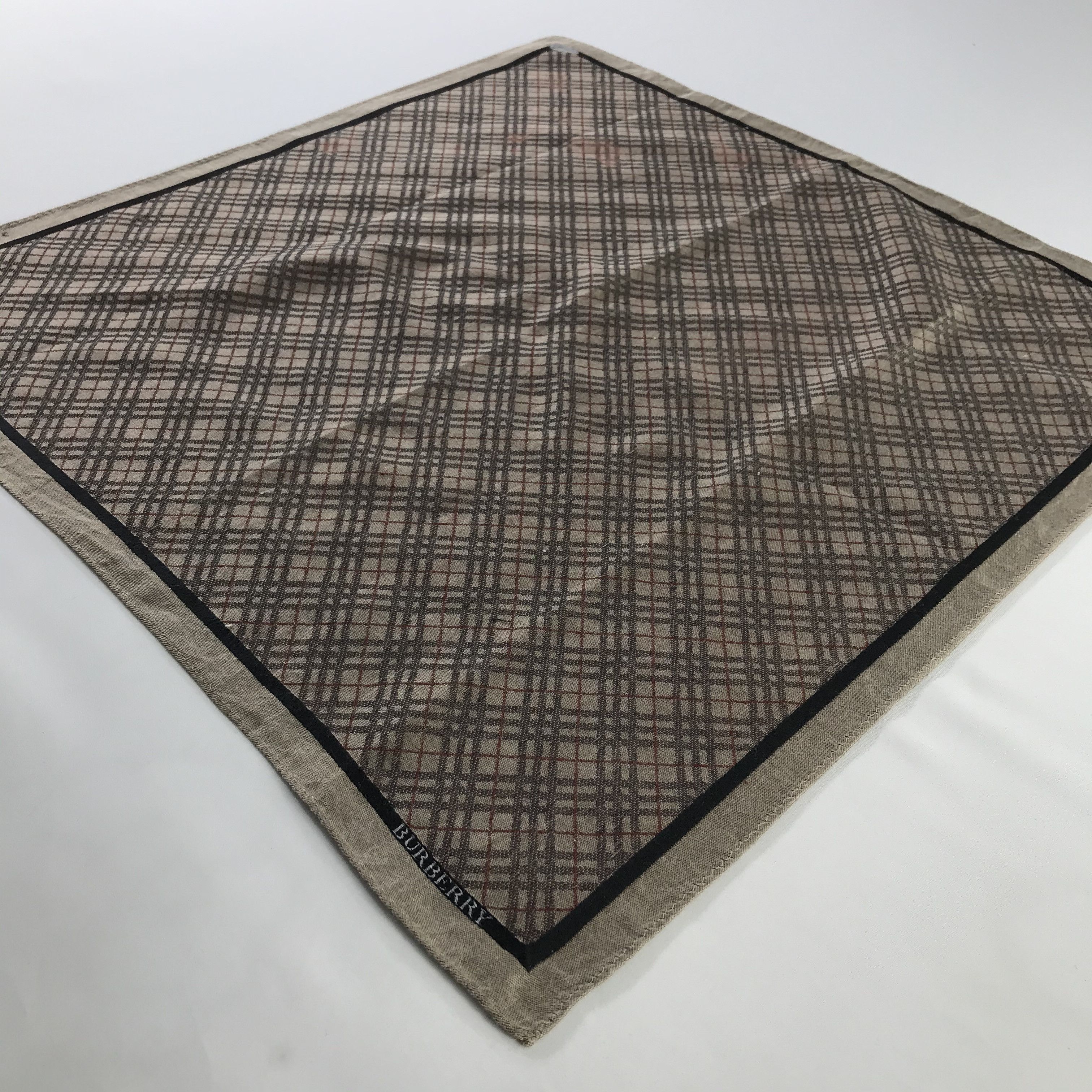 Burberry × Vintage Burberry Bandana / Handkerchief / Neckerchief - S470 Size ONE SIZE - 2 Thumbnail