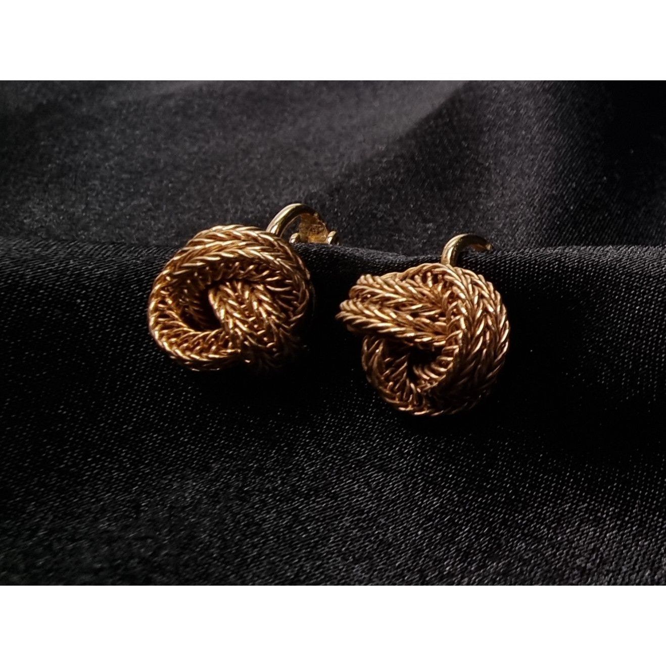 Vintage Vintage Grosse 1960s Knot Clip-On Earrings Gold Tone Stateme Size ONE SIZE - 3 Thumbnail