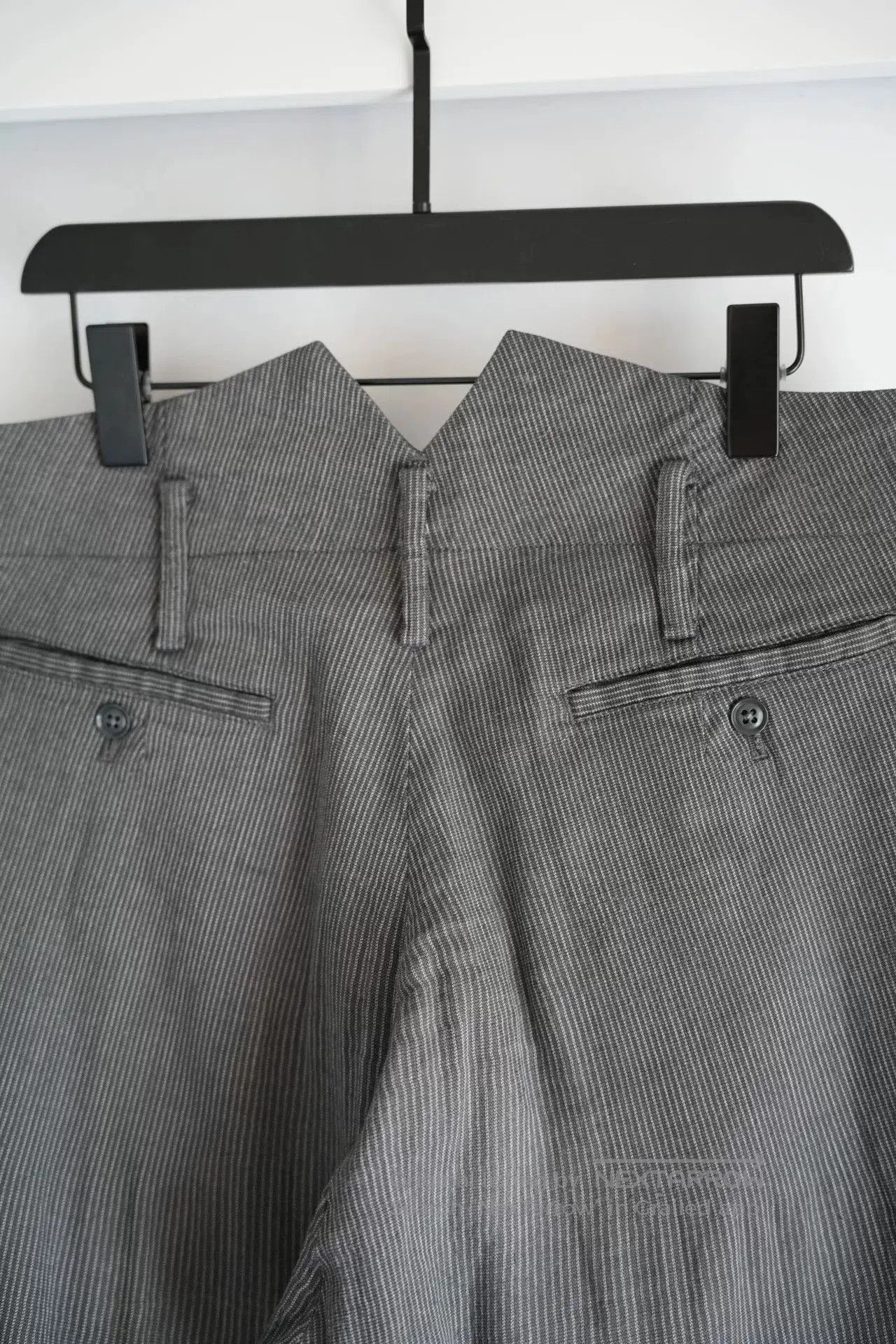 Yohji Yamamoto Yohji Yamamoto Gray Stripe Tailored Pants. Size US 42 / EU 58 - 5 Thumbnail