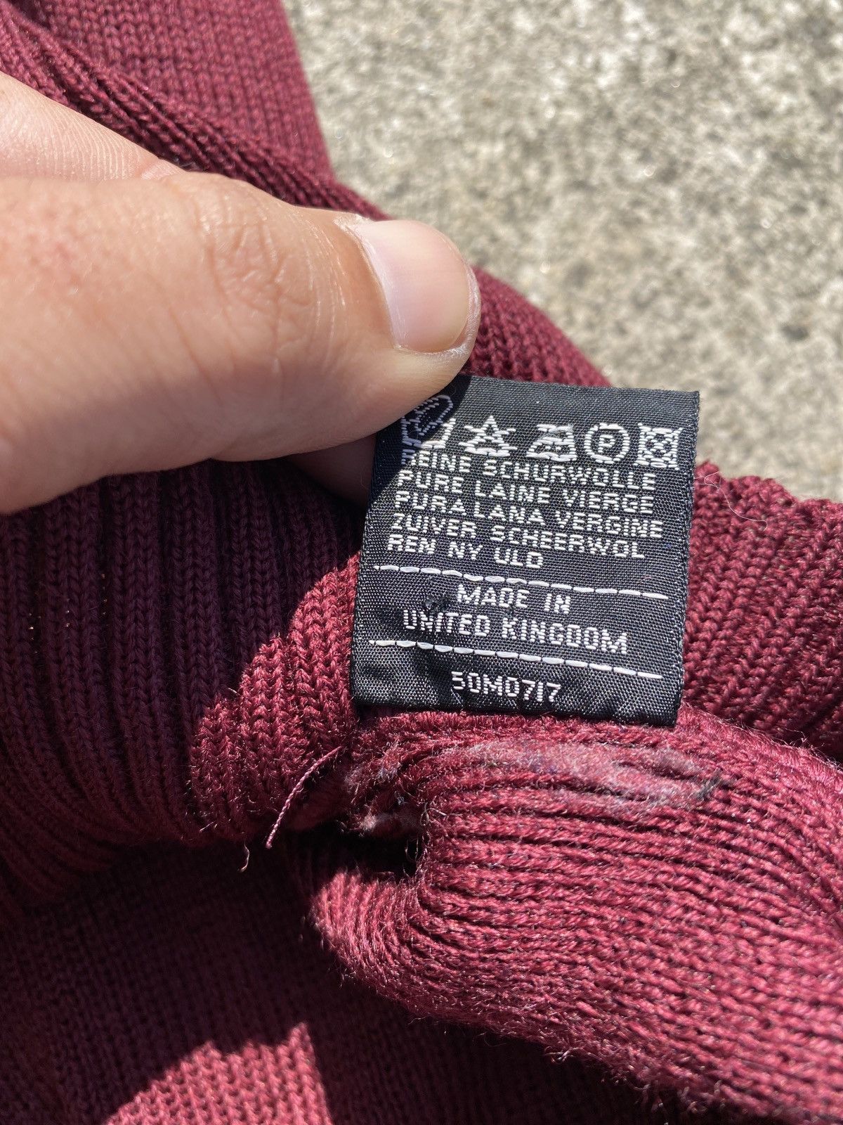Burberry Burberry patch Swater Size US XL / EU 56 / 4 - 12 Thumbnail