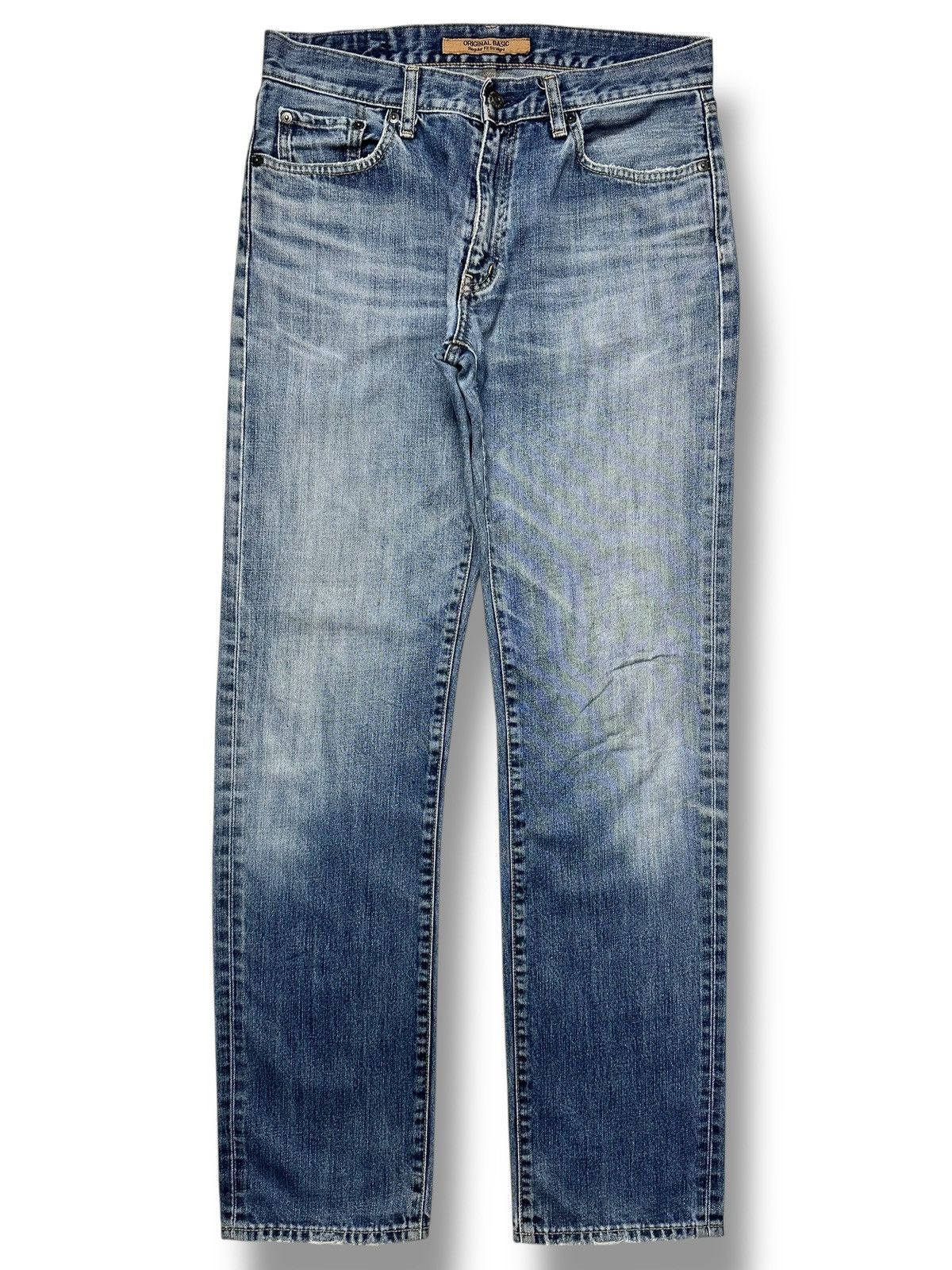 Uniqlo Vintage Uniqlo Regular Fit Straight Jeans With Bluewash Size US 32 / EU 48 - 1 Thumbnail