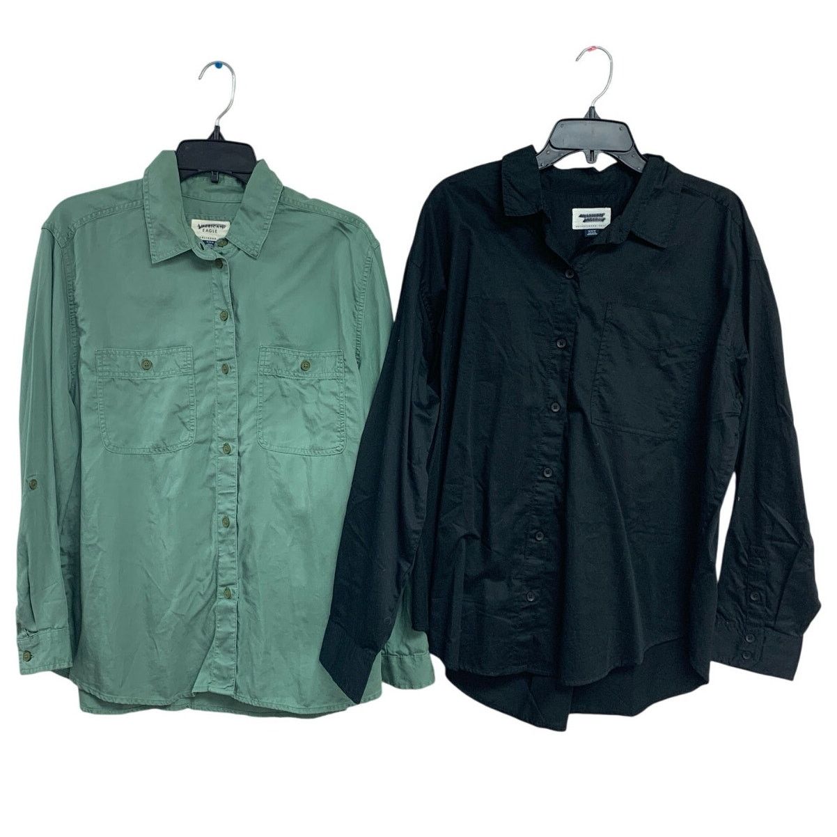 American Eagle Outfitters 2 New American Eagle Womens Medium Button Up Collared Shirts Size M / US 6-8 / IT 42-44 - 1 Thumbnail