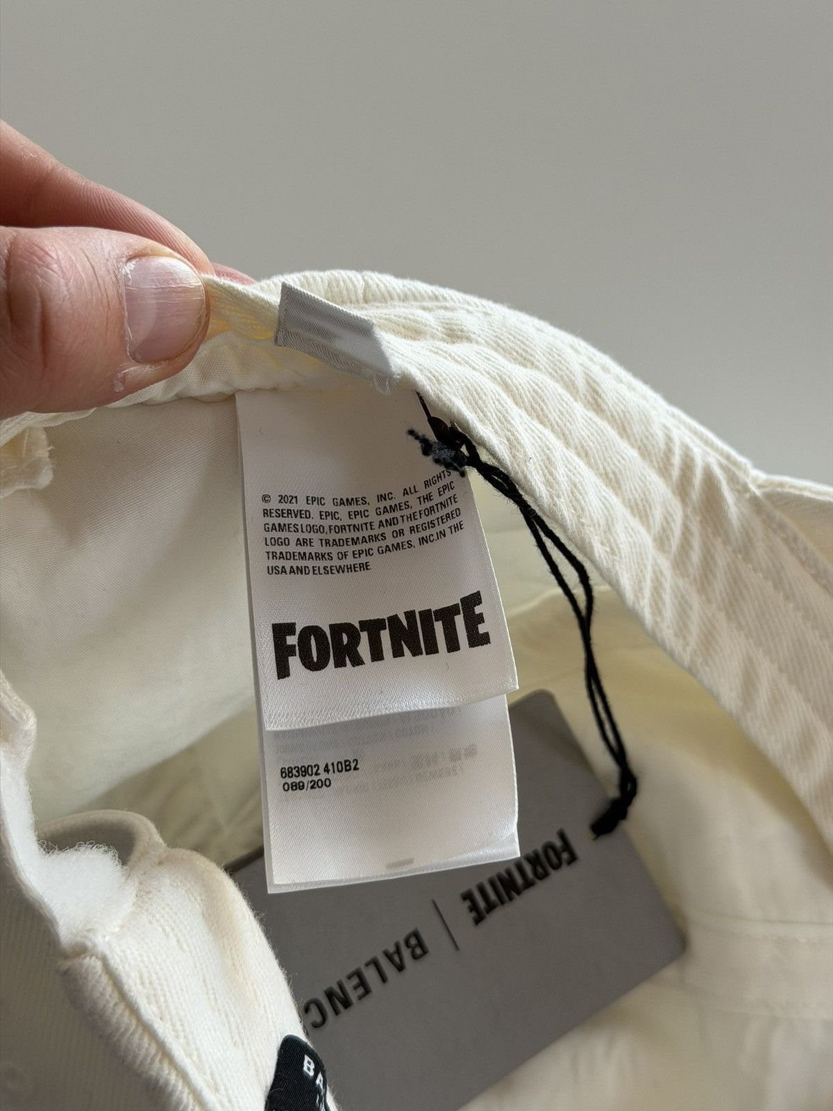 Balenciaga BALENCIAGA x FORTNITE CAP DEMNA COLLAB LIMITED EDITION 200 Size ONE SIZE - 9 Thumbnail