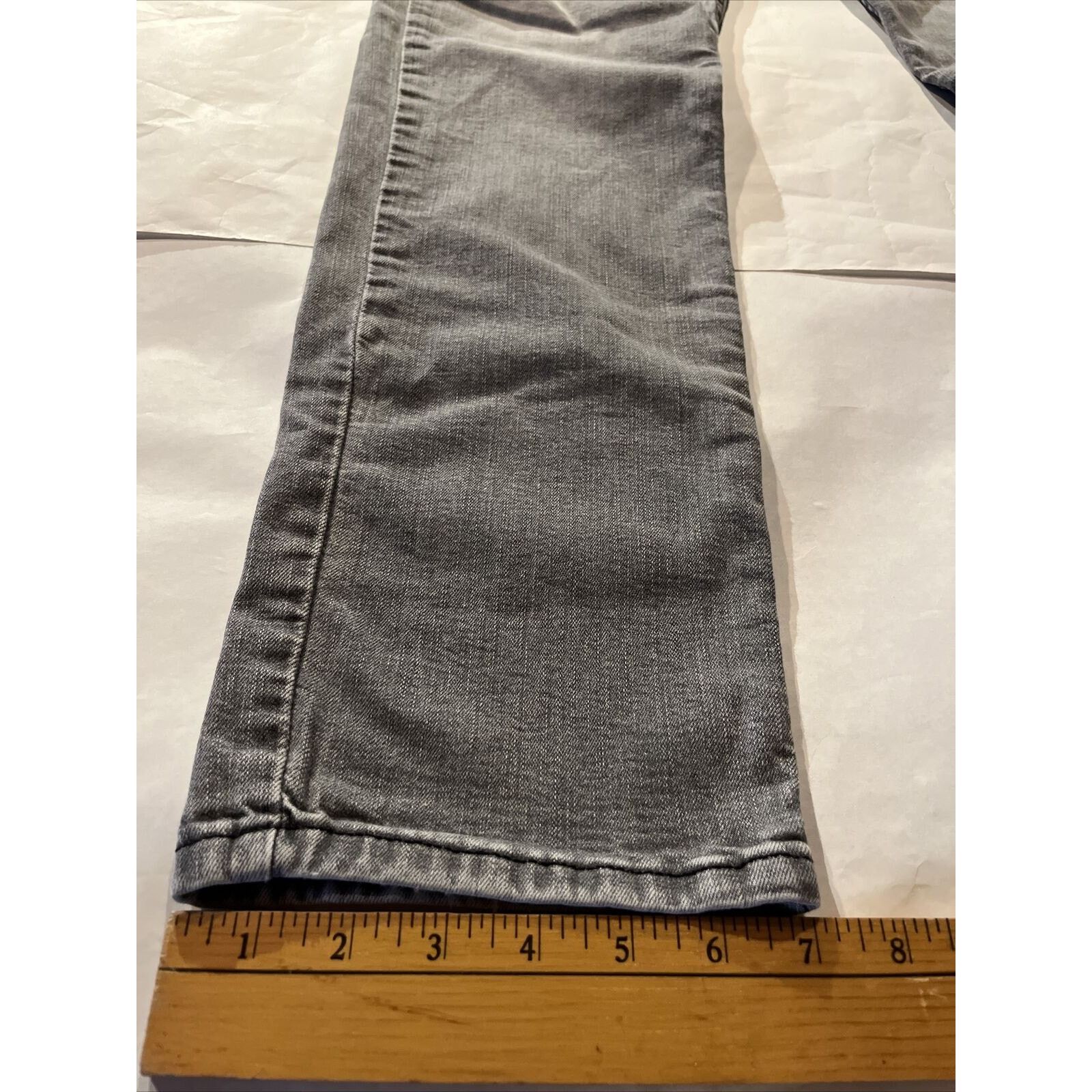 Levi's Levi's 514 Slim Straight Fit Jeans Mens 31x33 Ash Grey Denim Size US 31 - 7 Thumbnail