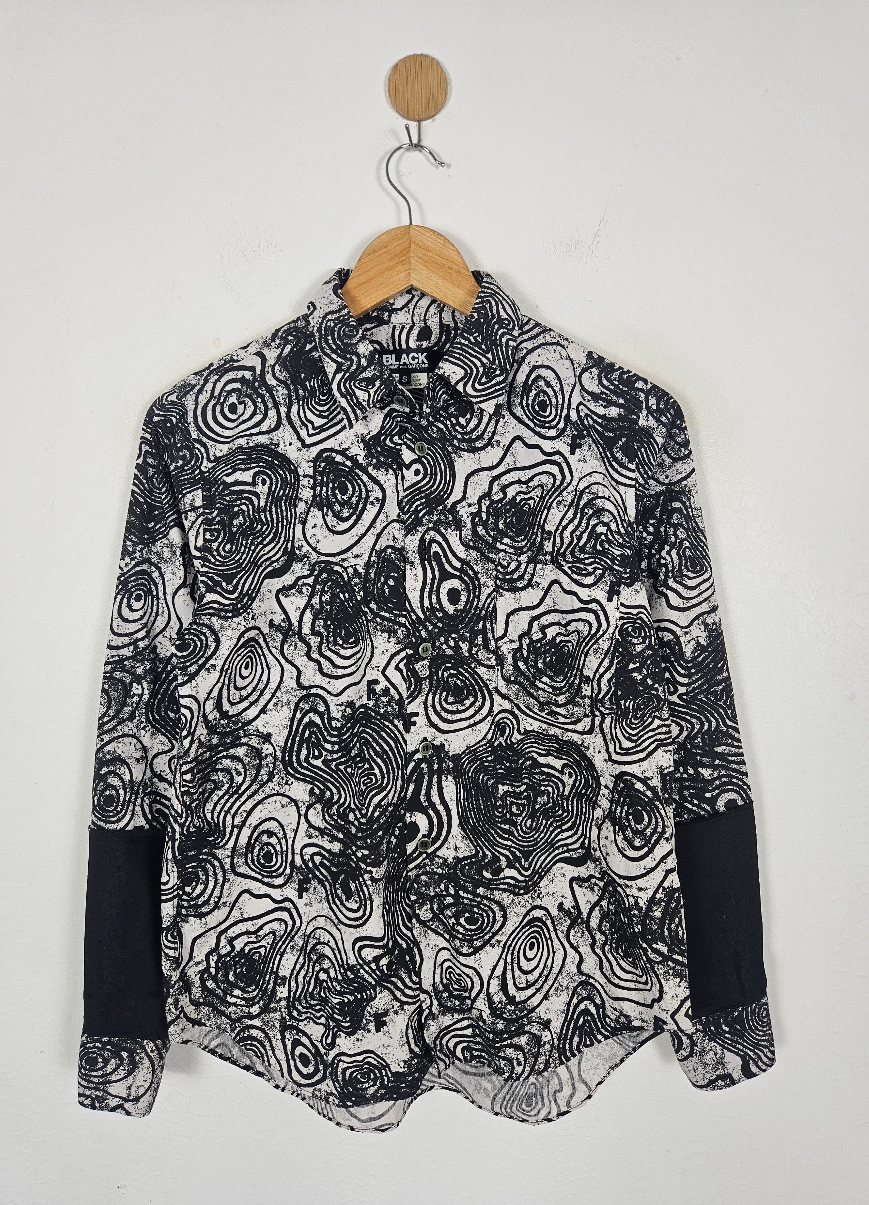 Comme des Garcons AW18 Comme des Garcons CDG Black Button Up Size US S / EU 44-46 / 1 - 1 Thumbnail