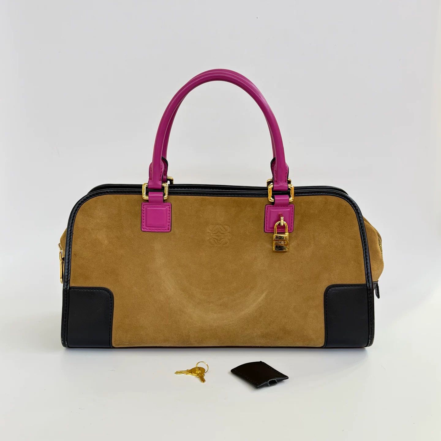 Loewe Pre-loved Bag Very good condition Size ONE SIZE - 1 Thumbnail