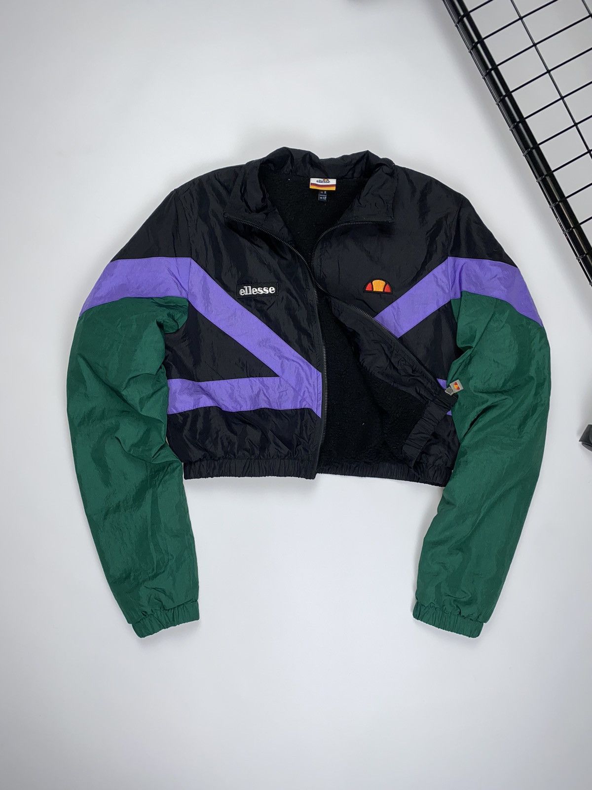 Vintage Vintage Ellesse nylon bomber top jacket size 8 Size M / US 6-8 / IT 42-44 - 1 Thumbnail