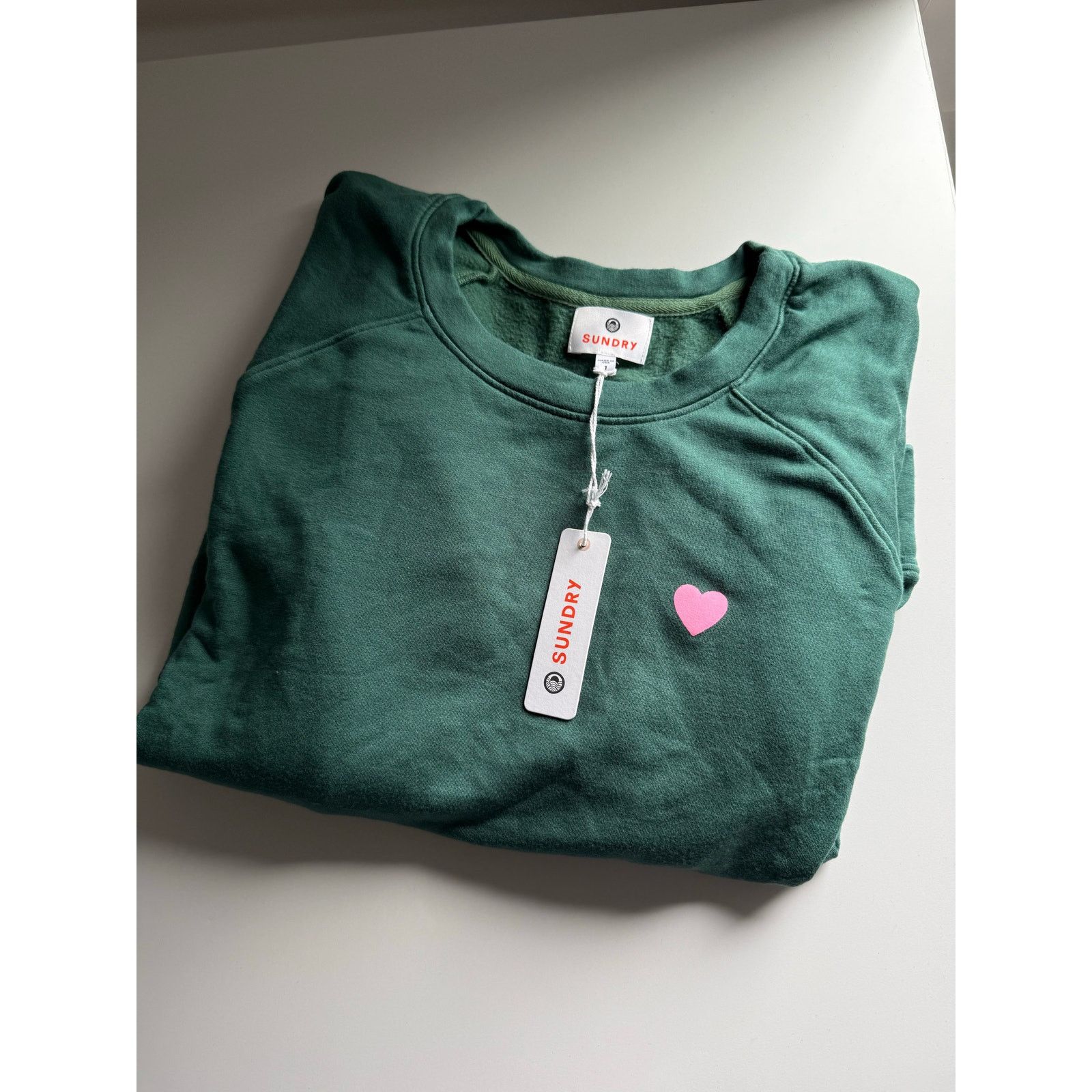 Sundry New Sundry Jade with Pink Heart Raglan Pullover Small - $128 Size S / US 4 / IT 40 - 3 Thumbnail