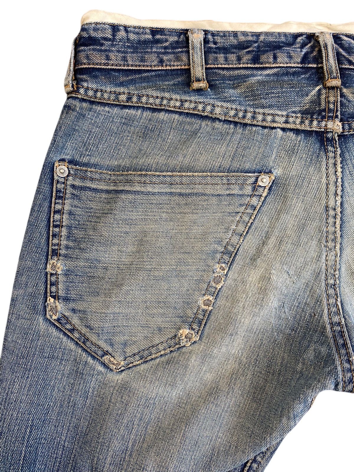 Japanese Brand Cosmic Wonder Jeans Distressed Mudwash Regular Fit Denim Size US 32 / EU 48 - 14 Thumbnail