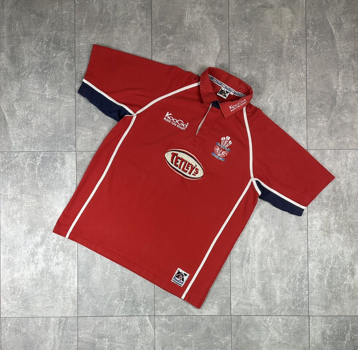 Other Kooga Llaneli RFC Scarlet Rugby Jersey Size US L / EU 52-54 / 3 - 1 Thumbnail