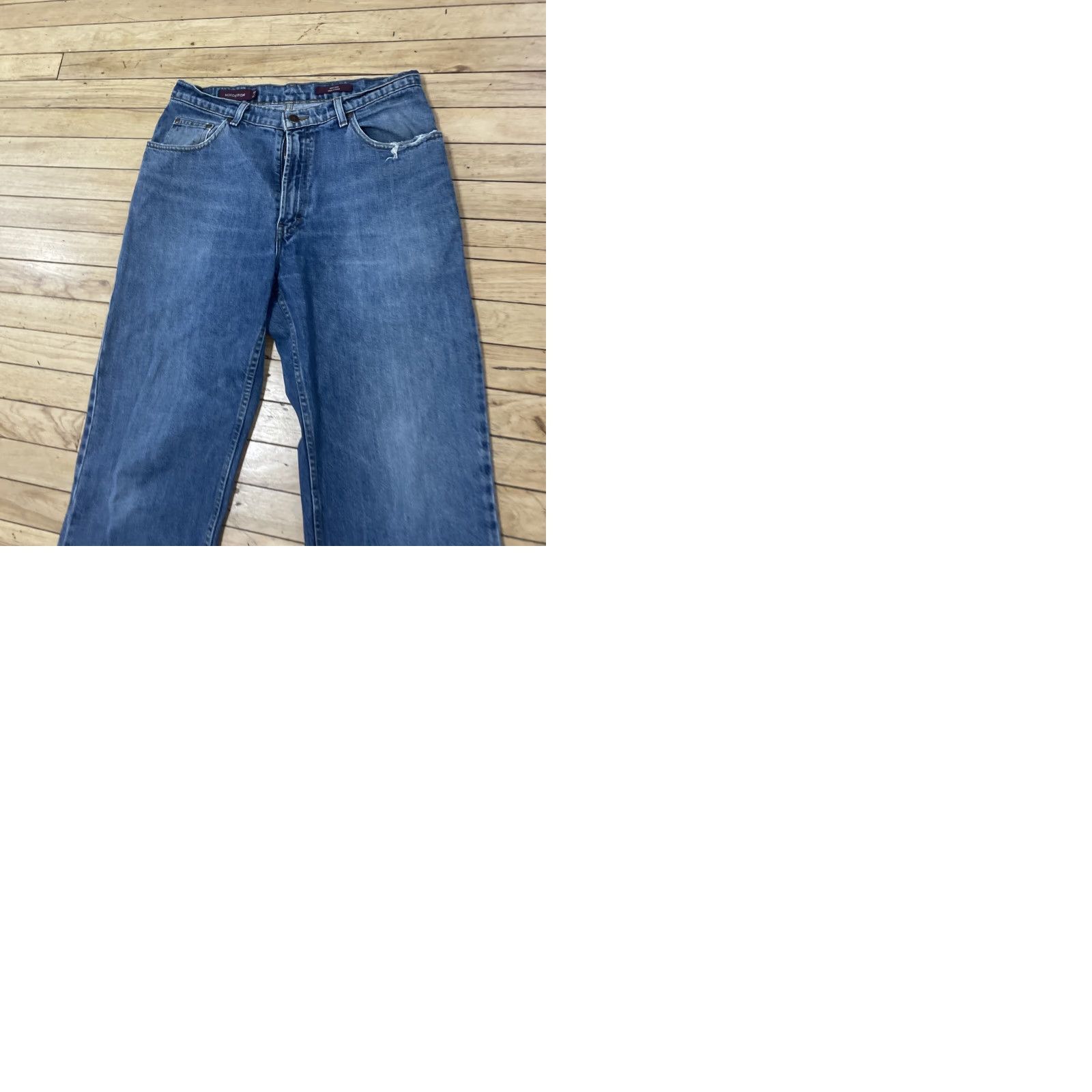 Nordstrom VINTAGE Nordstrom Jeans Men 32x30 Blue Wash Straight Wide Denim 90s Canada Mens Jeans Size US 32 / EU 48 - 11 Thumbnail