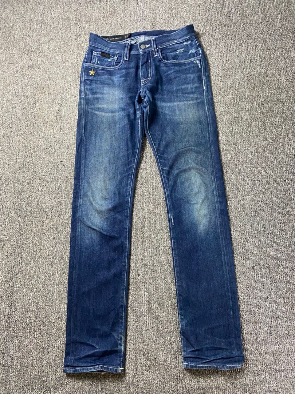 Armani Exchange Armani Exchange Slim Fit Coupe Ajustee Jeans (197) Size US 27 - 1 Thumbnail