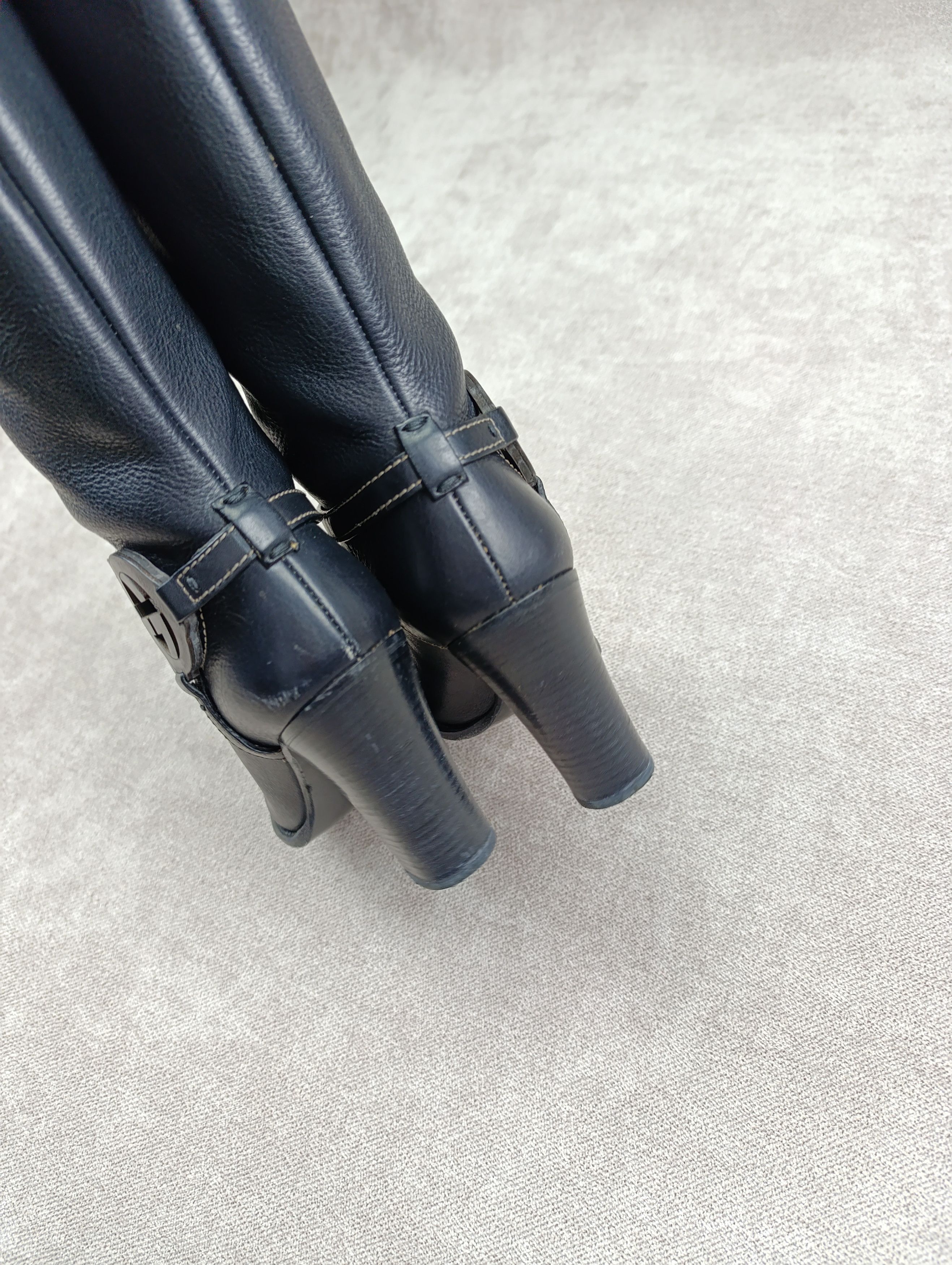 Gucci GUCCI BLACK GG INTERLOCK LOGO LEATHER BOOTS Size US 7 / IT 37 - 10 Thumbnail
