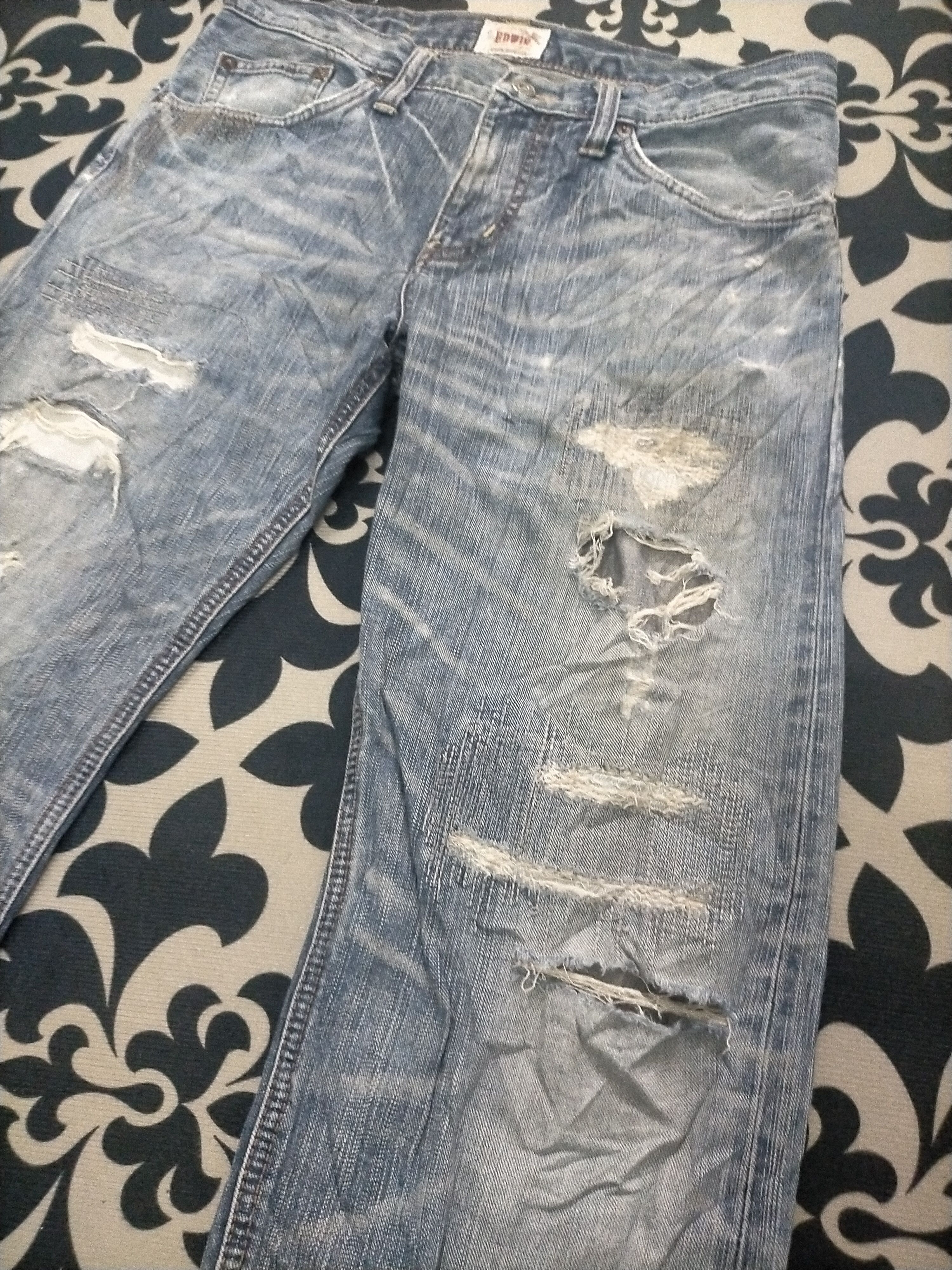 Edwin 🔥Ripped🔥 Edwin xv Distressed Insane Jeans Size US 33 - 3 Thumbnail