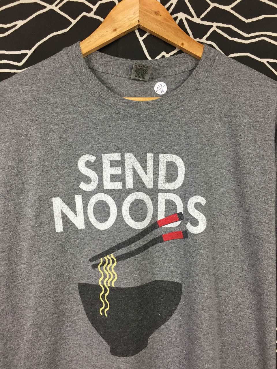 Vintage Send Noods Noodles Chopstick Bowl Funny Humor Graphic Tee Size US XL / EU 56 / 4 - 3 Thumbnail