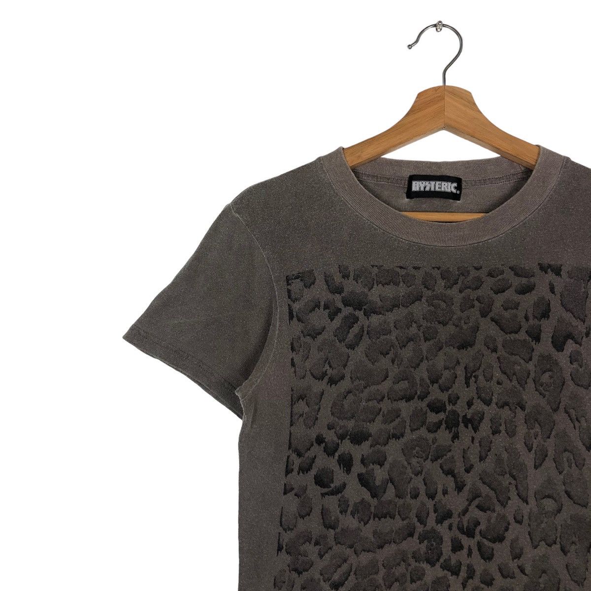 Hysteric Glamour 🔥Hysteric Glamour T-Shirt Short Sleeve Leopard Overprint Size US S / EU 44-46 / 1 - 7 Thumbnail
