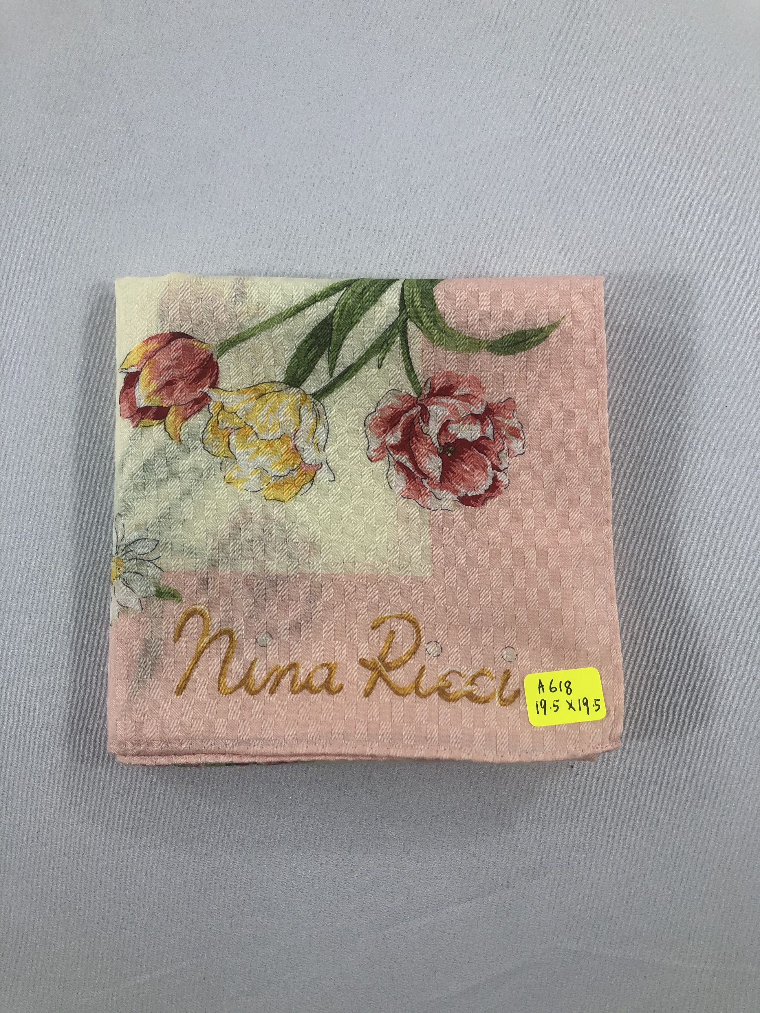 Nina Ricci × Other × Vintage Nina Ricci Handkerchief / Bandana / Neckerchief Size ONE SIZE - 6 Thumbnail