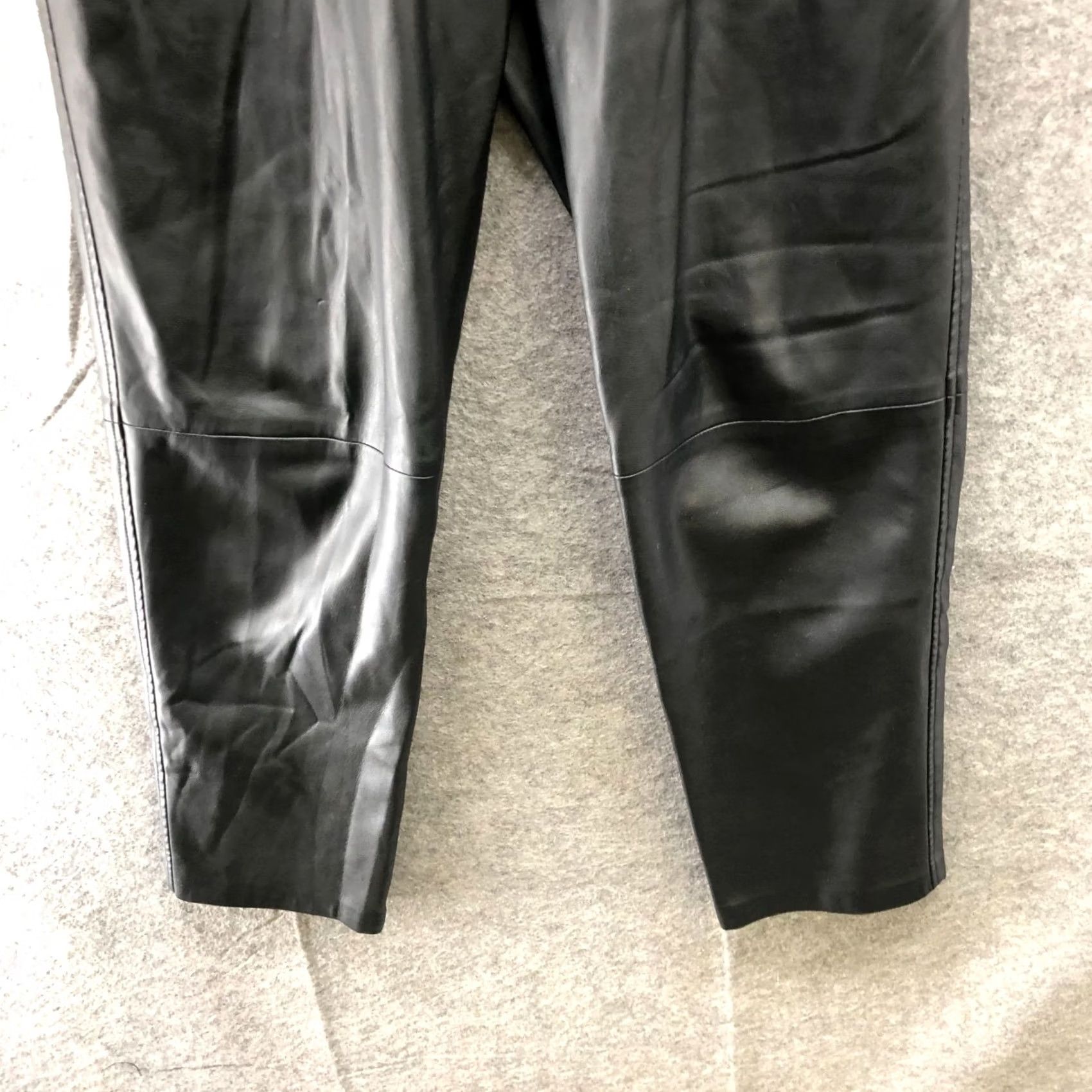 Zara Zara Womens S Black Faux Leather Pleated Front Pants Tapered Leg High Rise Pants Size 28" / US 6 / IT 42 - 6 Thumbnail