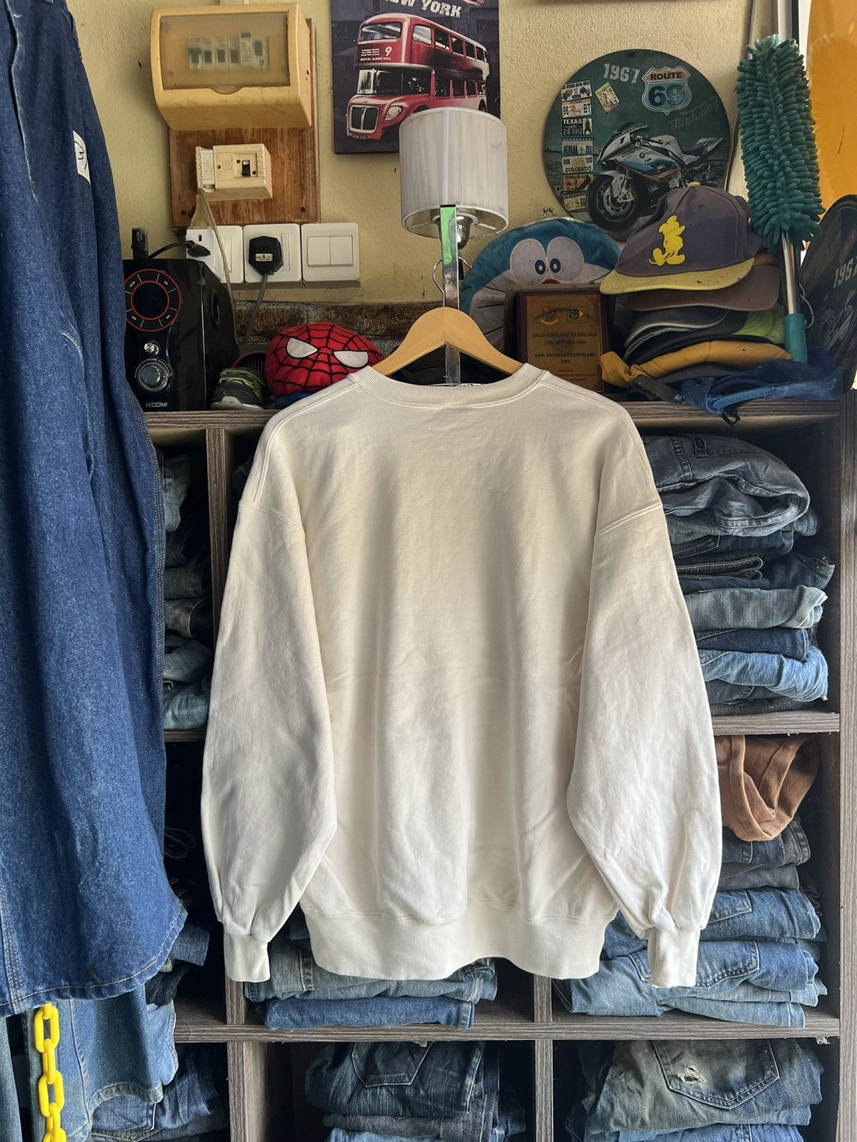 Other 🔥Vintage Crazy Shirts Hawaii Crewneck Sweatshirt Size US L / EU 52-54 / 3 - 3 Thumbnail