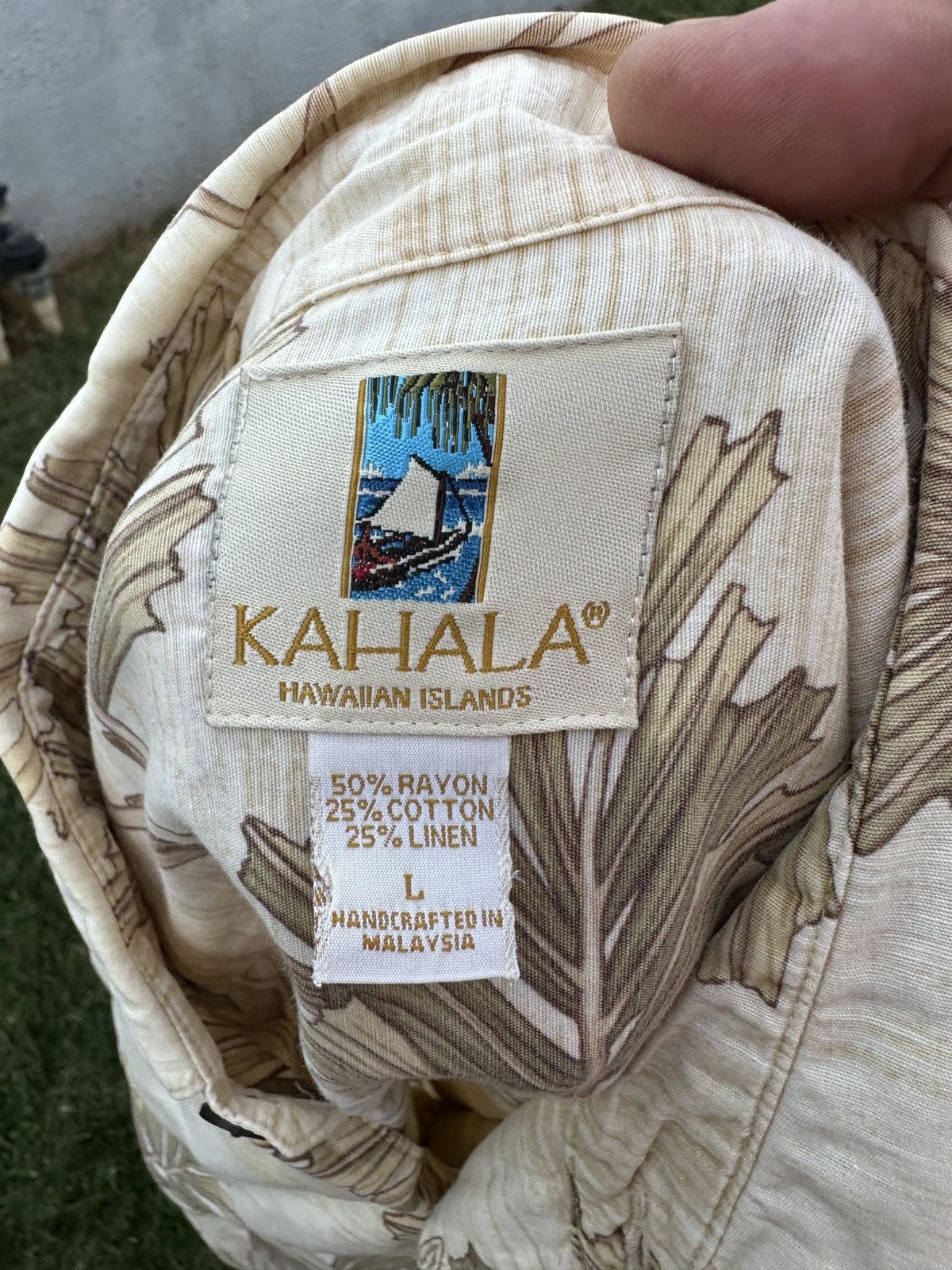 Other PreOwned Kahala Hawaiian Print Yellow Full Button Men's L Size US L / EU 52-54 / 3 - 4 Thumbnail