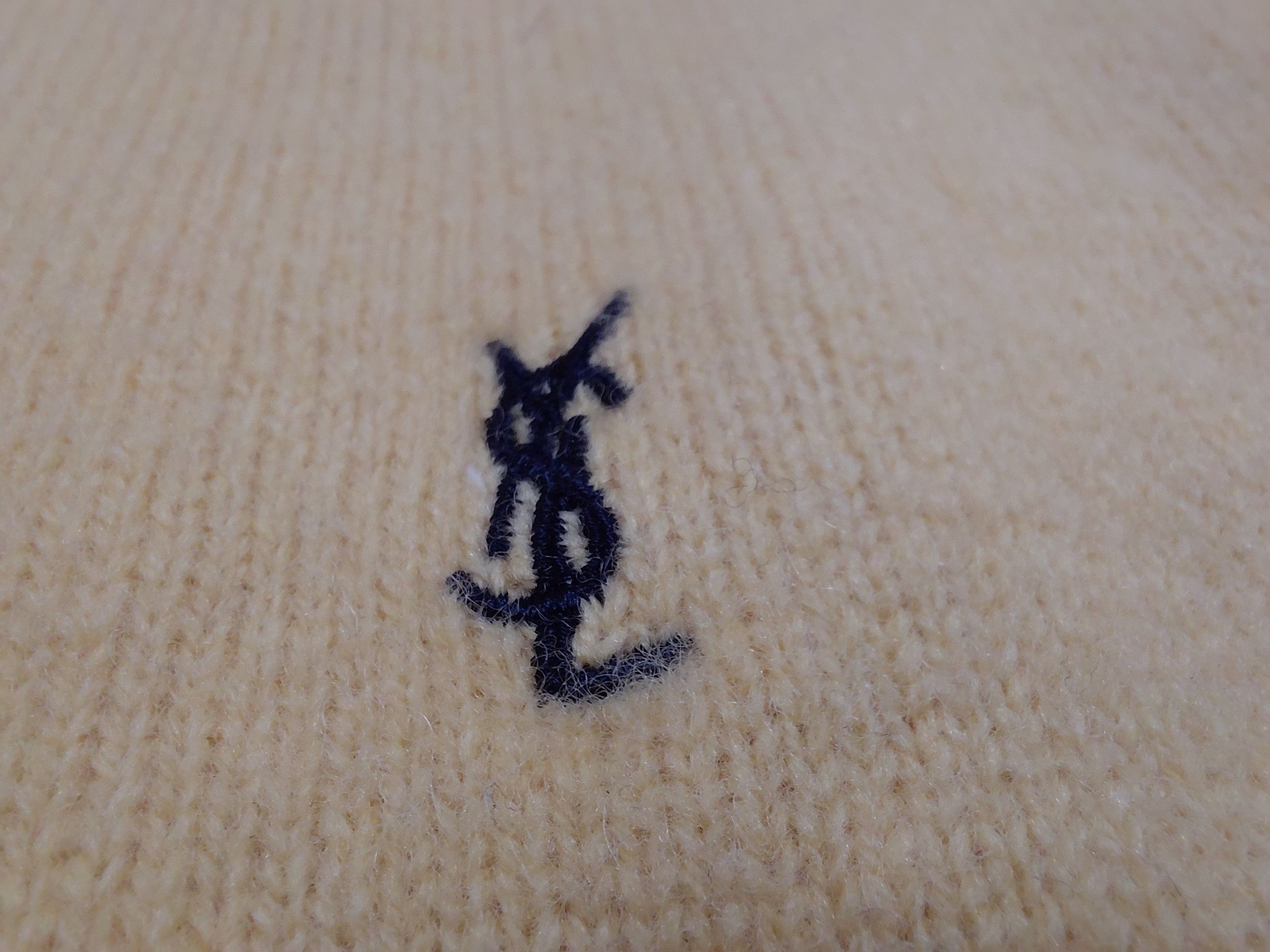 Yves Saint Laurent Yves Saint Laurent Woll Knitwear Sweater Size L Pullover Size US L / EU 52-54 / 3 - 2 Thumbnail