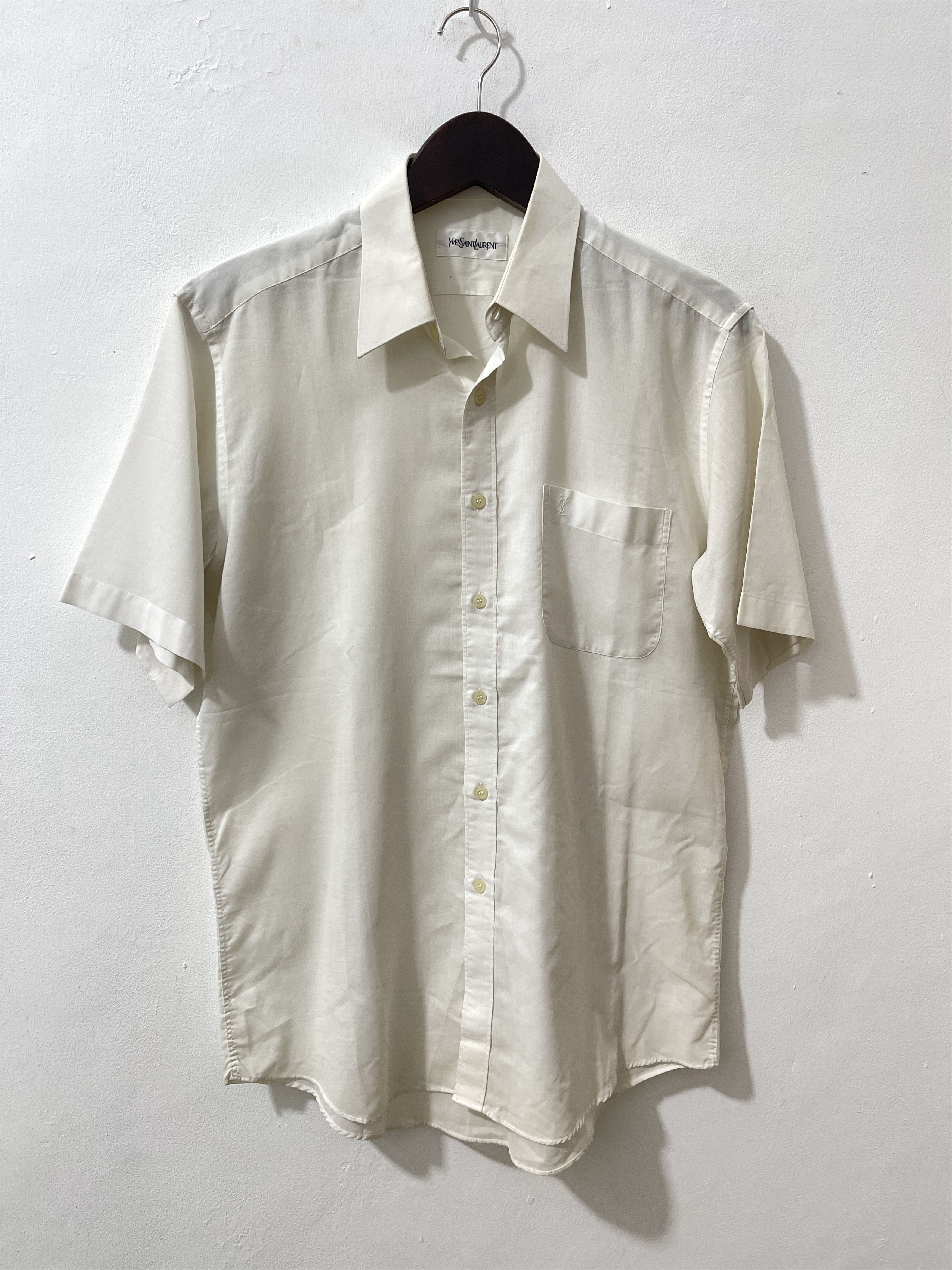 ysl dress shirts Yves Saint Laurent Men's Solid Oxford Shirt, White, 42 US Clothing & Accessories The striped Cassandre shirt from Saint Laurent is an elegant feminine piece Yves Saint Laurent Men's Striped