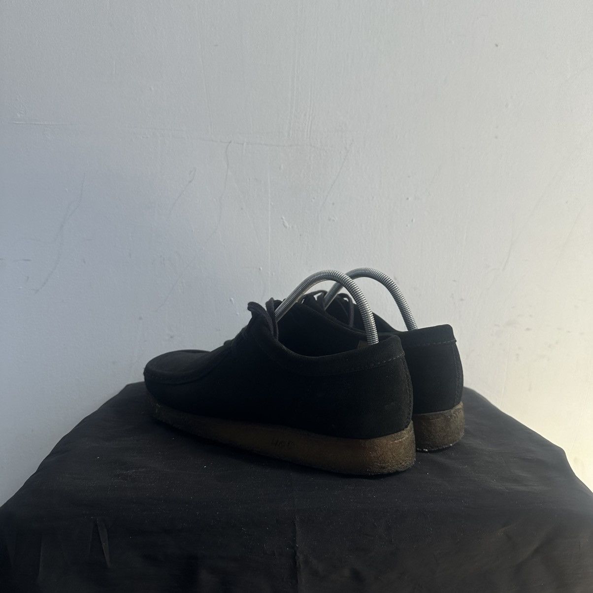 Clarks Clarks Wallabee Black Suede Low Size US 8.5 / EU 41-42 - 6 Thumbnail