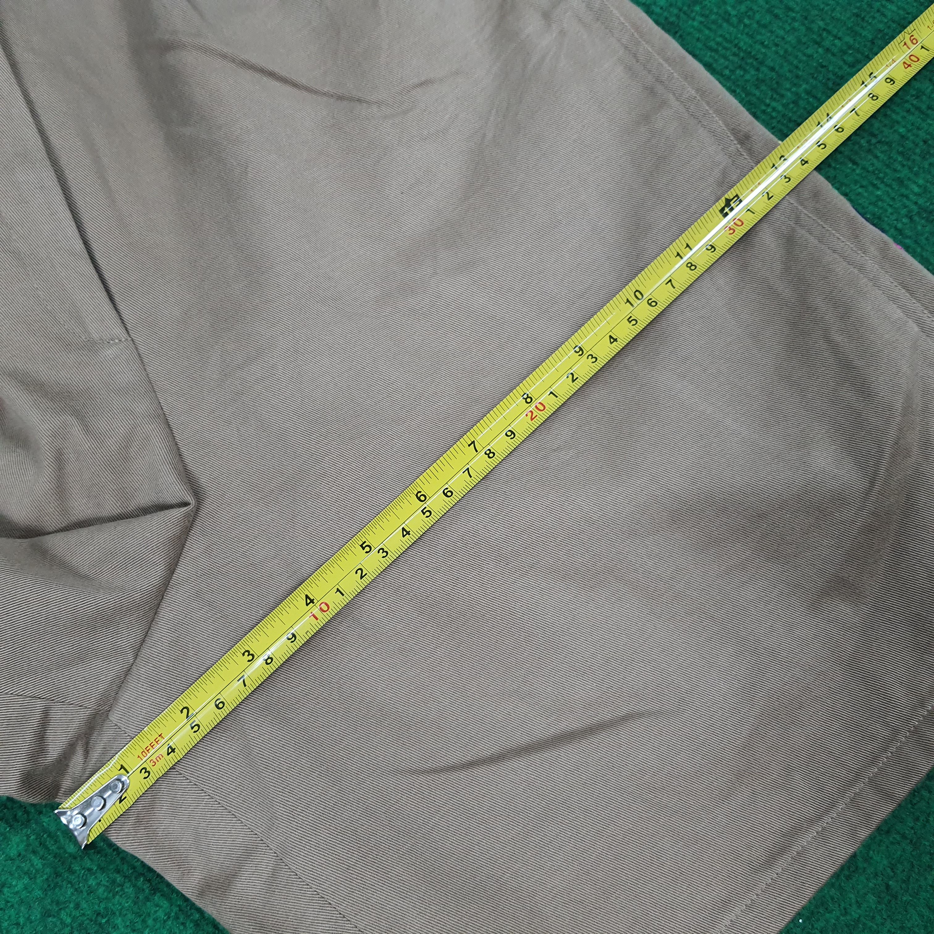 Balenciaga Vintage Balenciaga Sports Spell Out Golf Shorts Size 22" - 10 Thumbnail