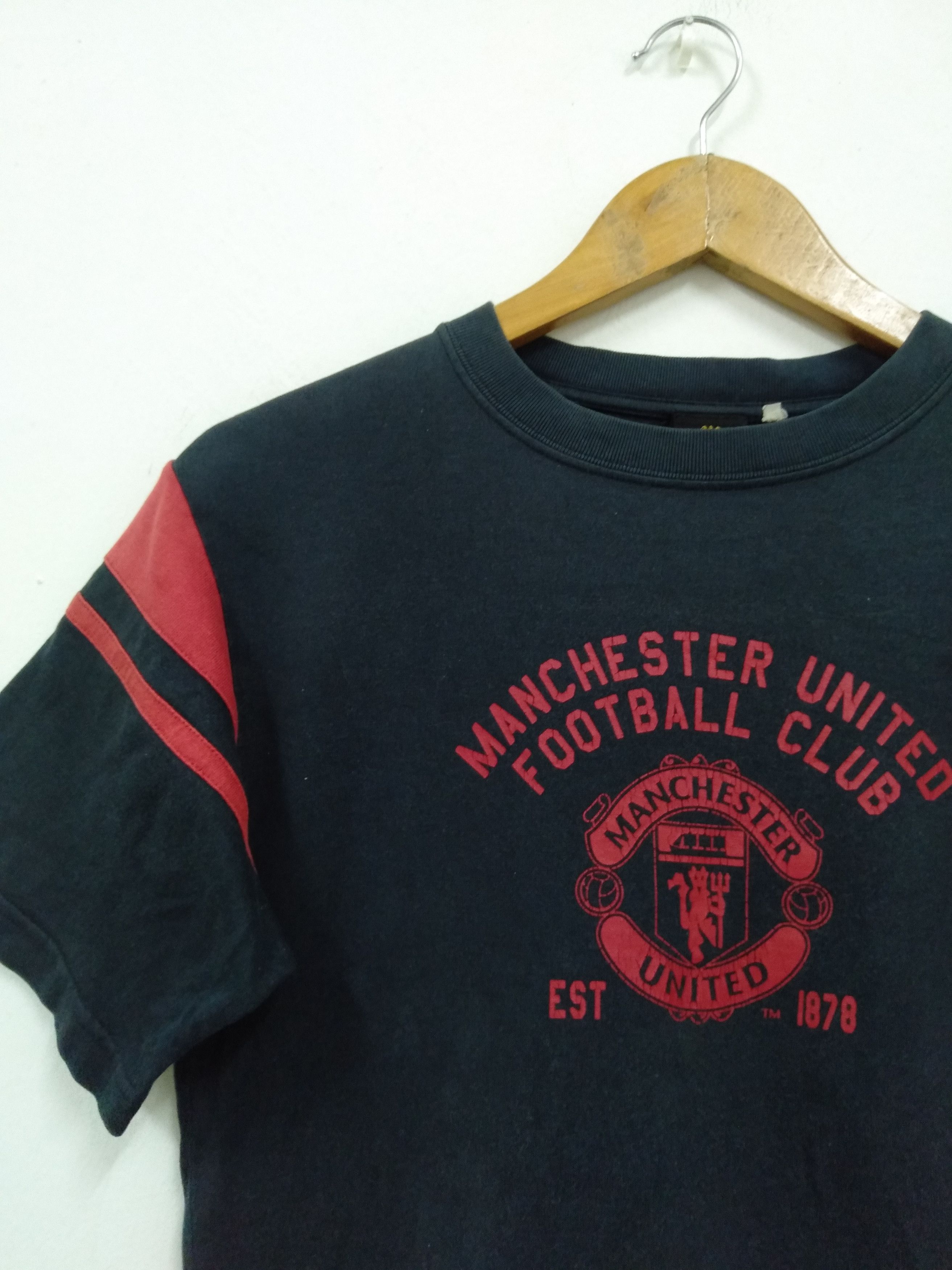 Vintage VTG Manchester United FC official t shirt rare Size US S / EU 44-46 / 1 - 6 Thumbnail