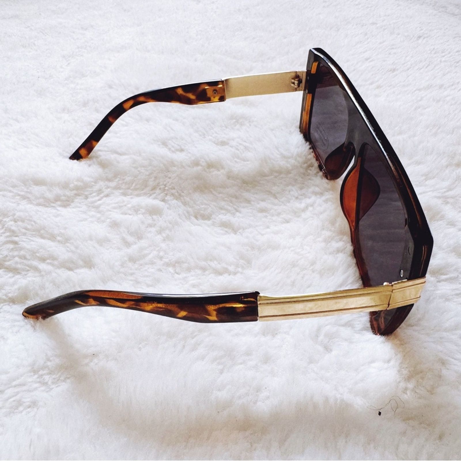 Other Inez Tortoise Brown Oversized Square Sunglasses Size ONE SIZE - 6 Thumbnail