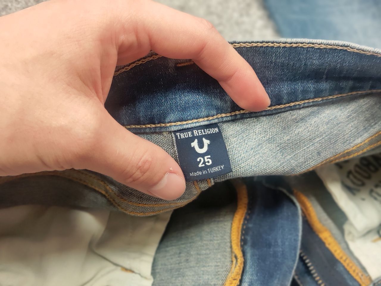 True Religion True Religion Vintage Y2K Style cora mid rise Denim Jeans Size 26" / US 2 / IT 38 - 13 Thumbnail