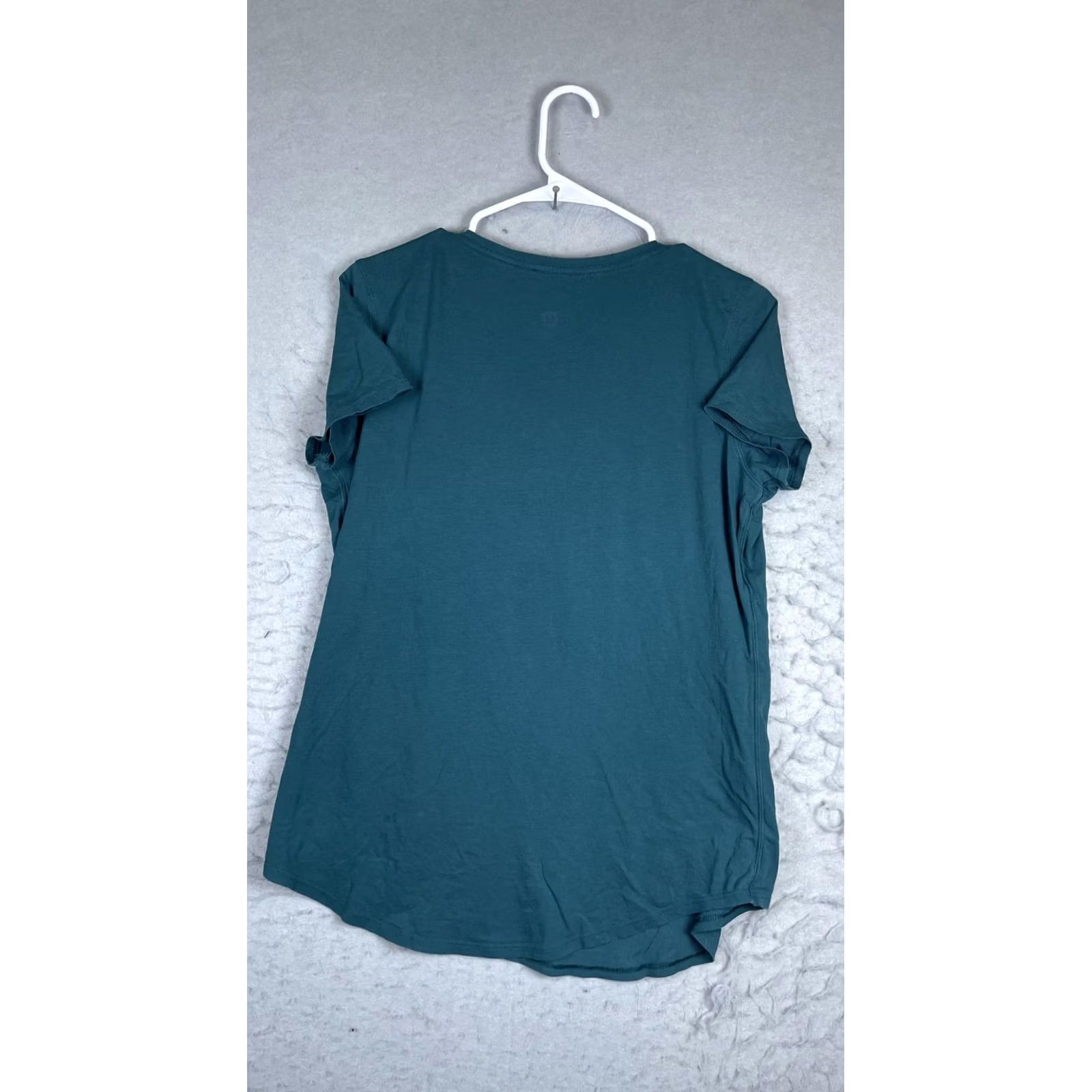 Lululemon Lululemon Womens XL Green V Neck Short Sleeve Relaxed Fit Top Shirt Gym Yoga Size XL / US 12-14 / IT 48-50 - 5 Thumbnail