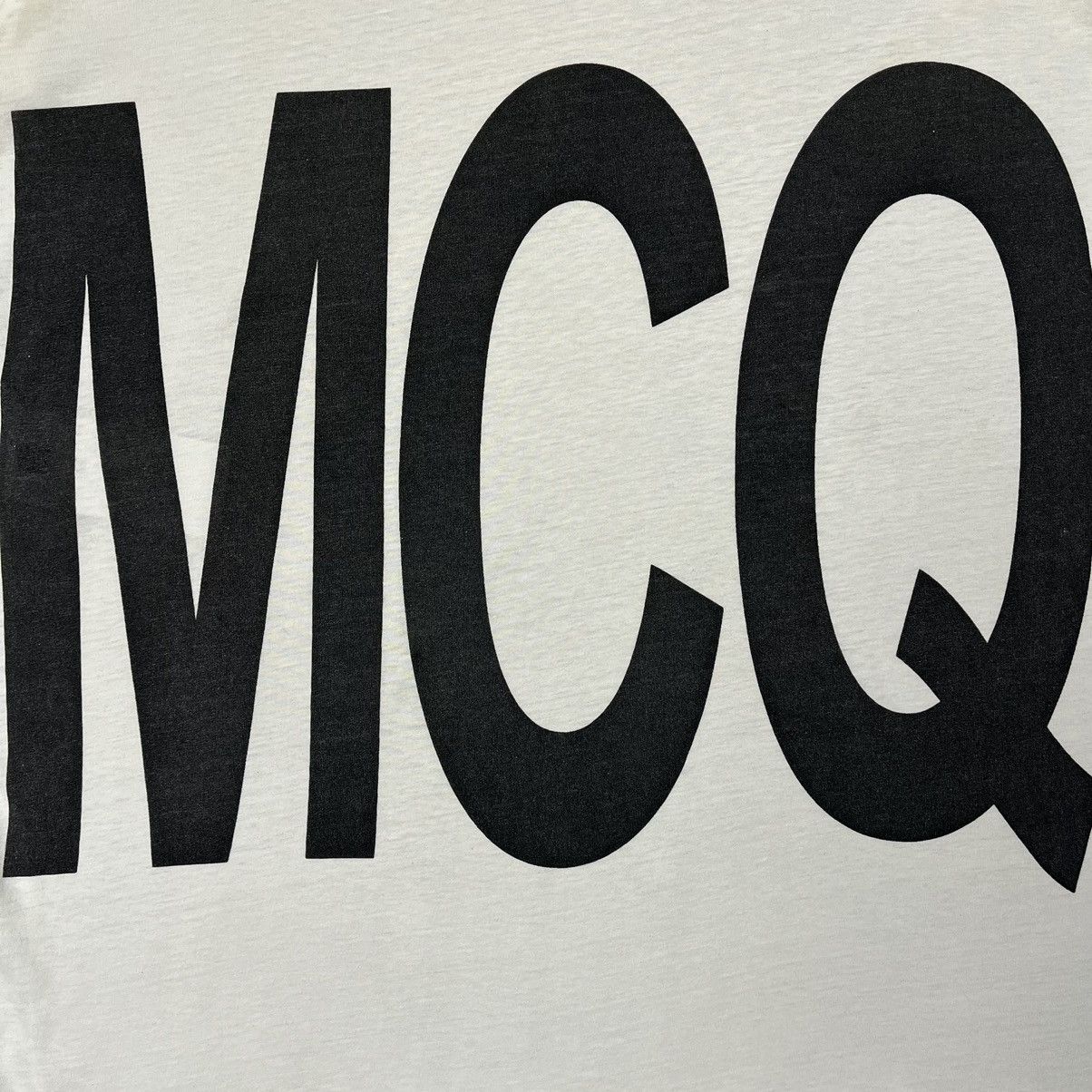 Alexander McQueen Designer Alexandr McQueen MCQ big logo tee Size US M / EU 48-50 / 2 - 5 Thumbnail