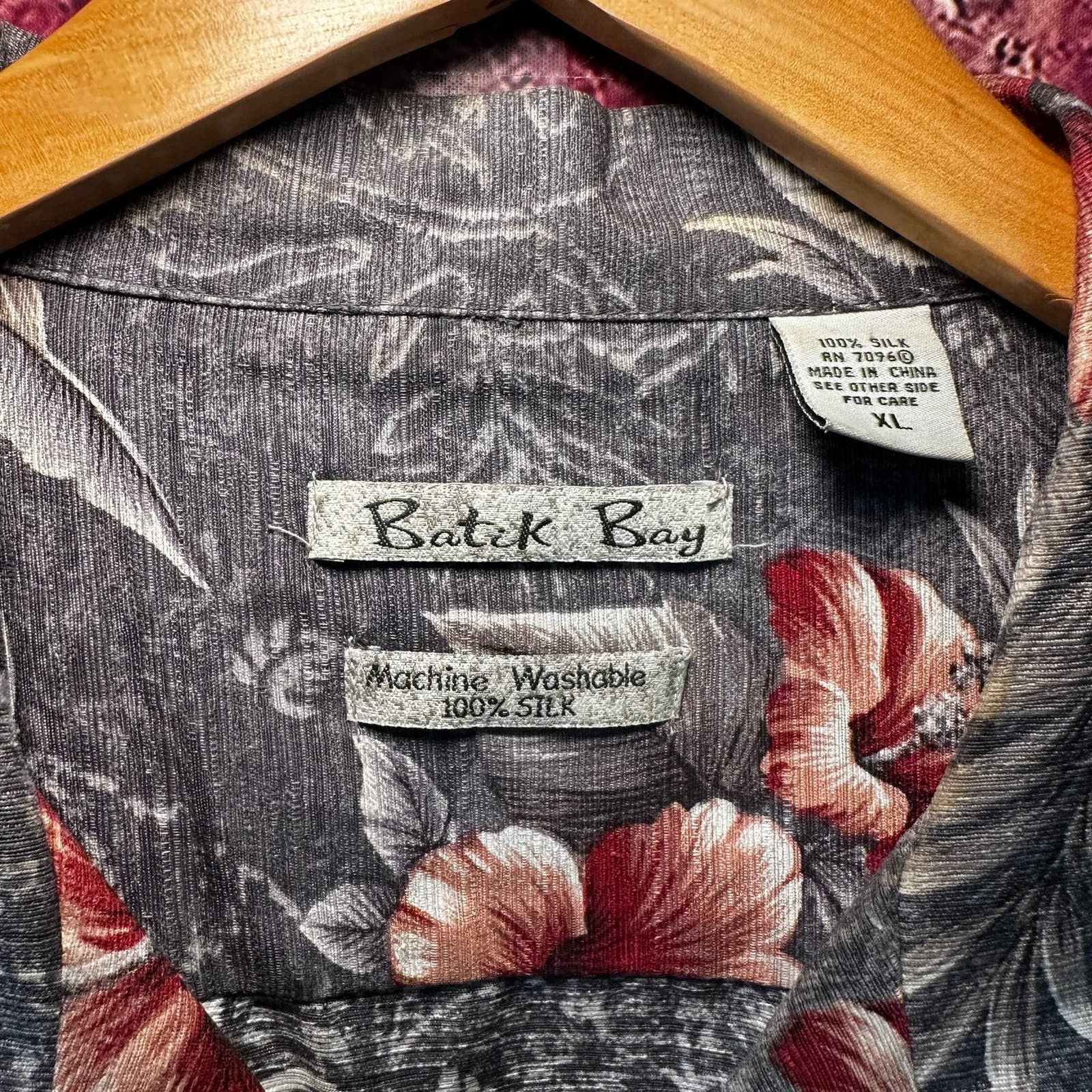 Batik Bay batik bay Hawaiian button-down short sleeve Size US XL / EU 56 / 4 - 5 Thumbnail