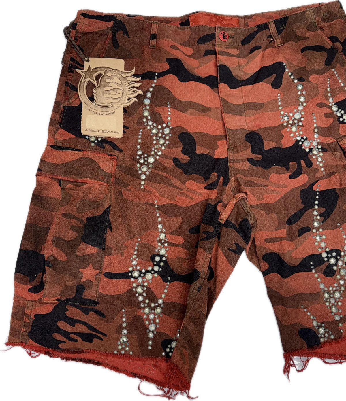 HELLSTAR Hellstar Studded Camo Cargo Shorts Size US 36 / EU 52 - 2 Thumbnail
