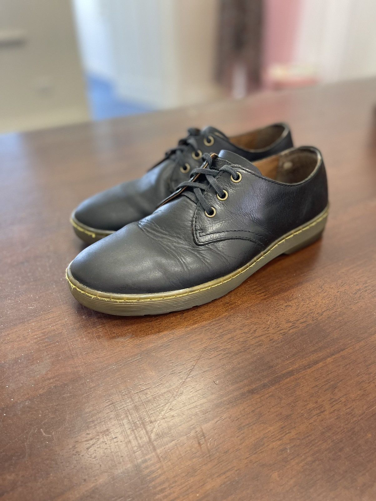 Dr. Martens × Vintage Vintage Dr. martens original low cut English loafers Size US 9 / EU 42 - 7 Thumbnail