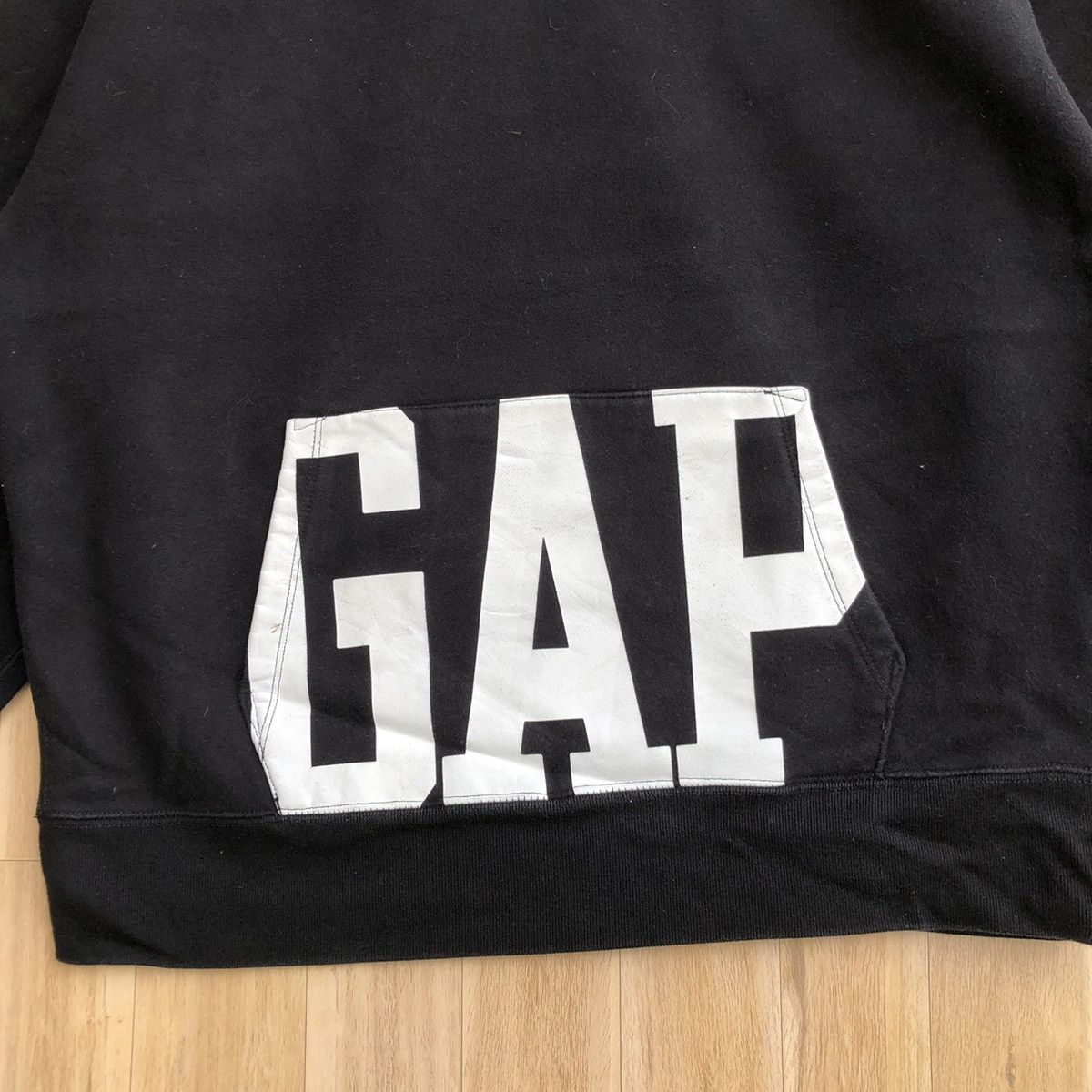 Gap Vintage GAP Streetwear Big Logo Sweatshirt Size US M / EU 48-50 / 2 - 3 Thumbnail