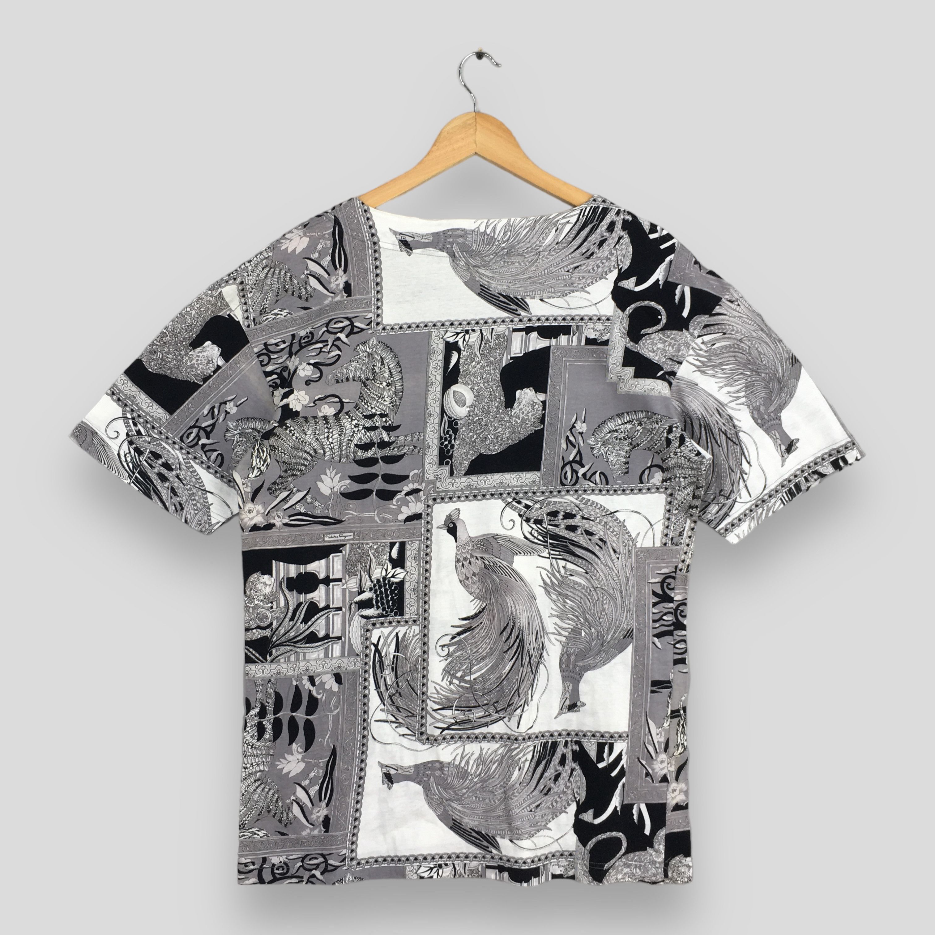 Salvatore Ferragamo Salvatore Ferragamo Italy Phoenix Bird Artwork T shirt Small Size US S / EU 44-46 / 1 - 6 Thumbnail