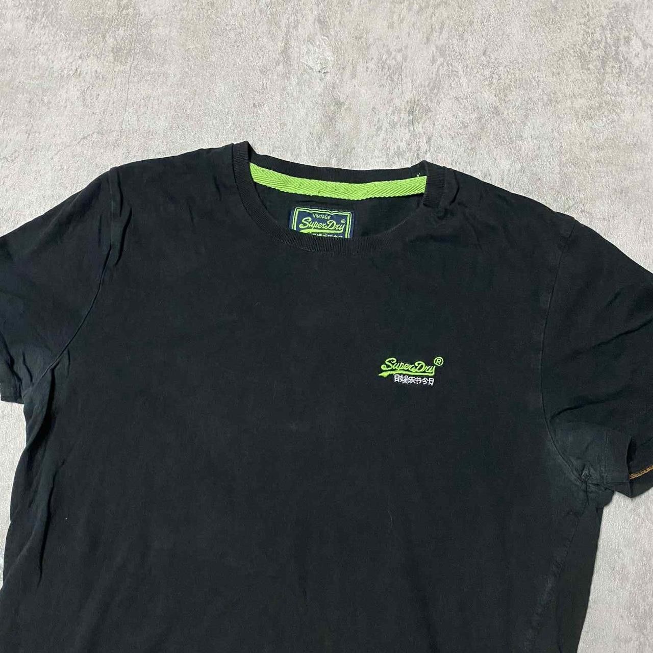 Superdry Black Superdry T-shirt with green accents Size US L / EU 52-54 / 3 - 2 Thumbnail