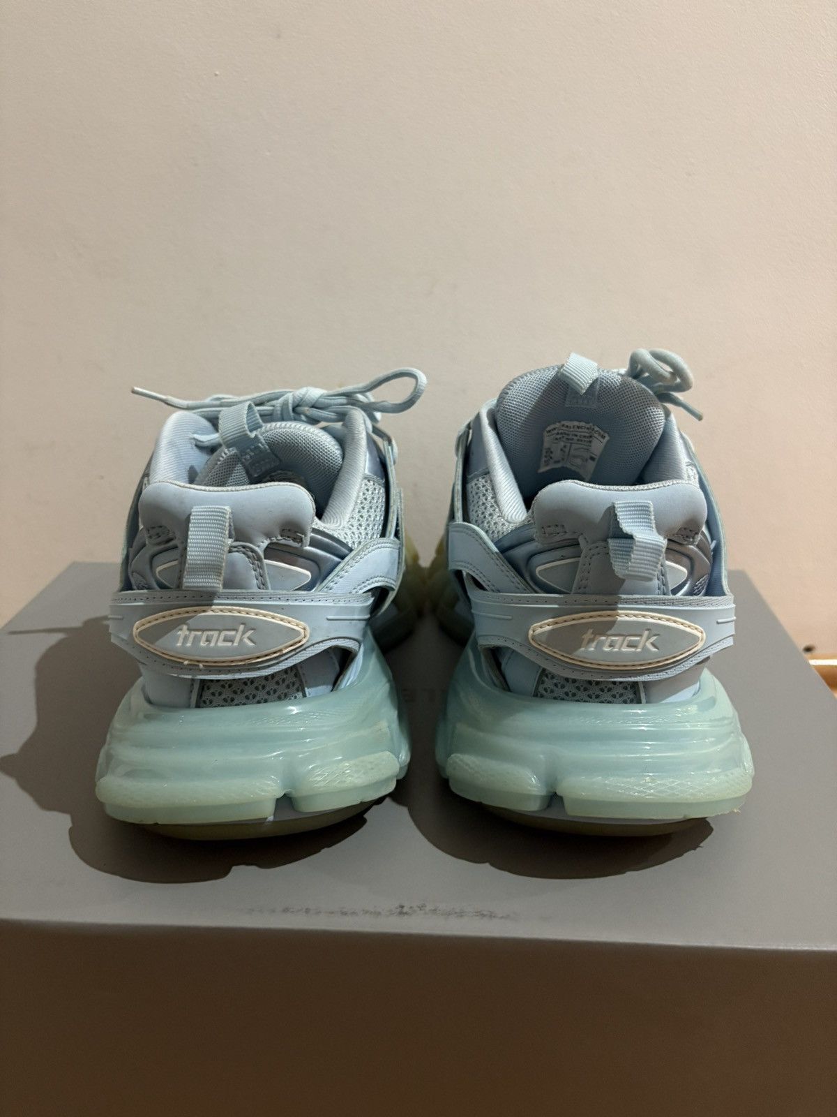Balenciaga Balenciaga Track baby blue size 40 Size US 7 / EU 40 - 2 Thumbnail