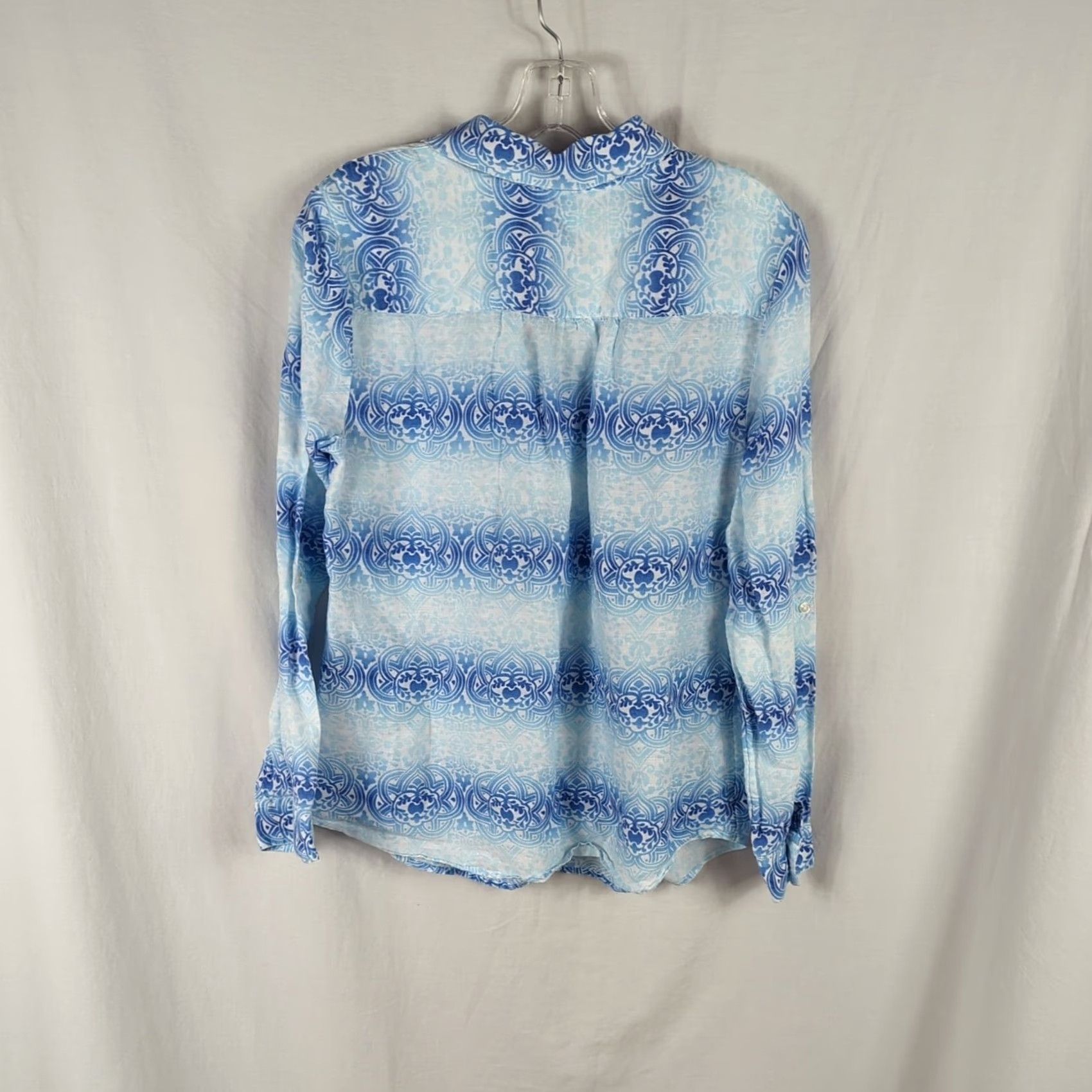Charter Club Charter Club Shirt Women's Medium Linen Long Sleeve Blue Ombre V-Neck Button-Up Shirt Size M / US 6-8 / IT 42-44 - 5 Thumbnail