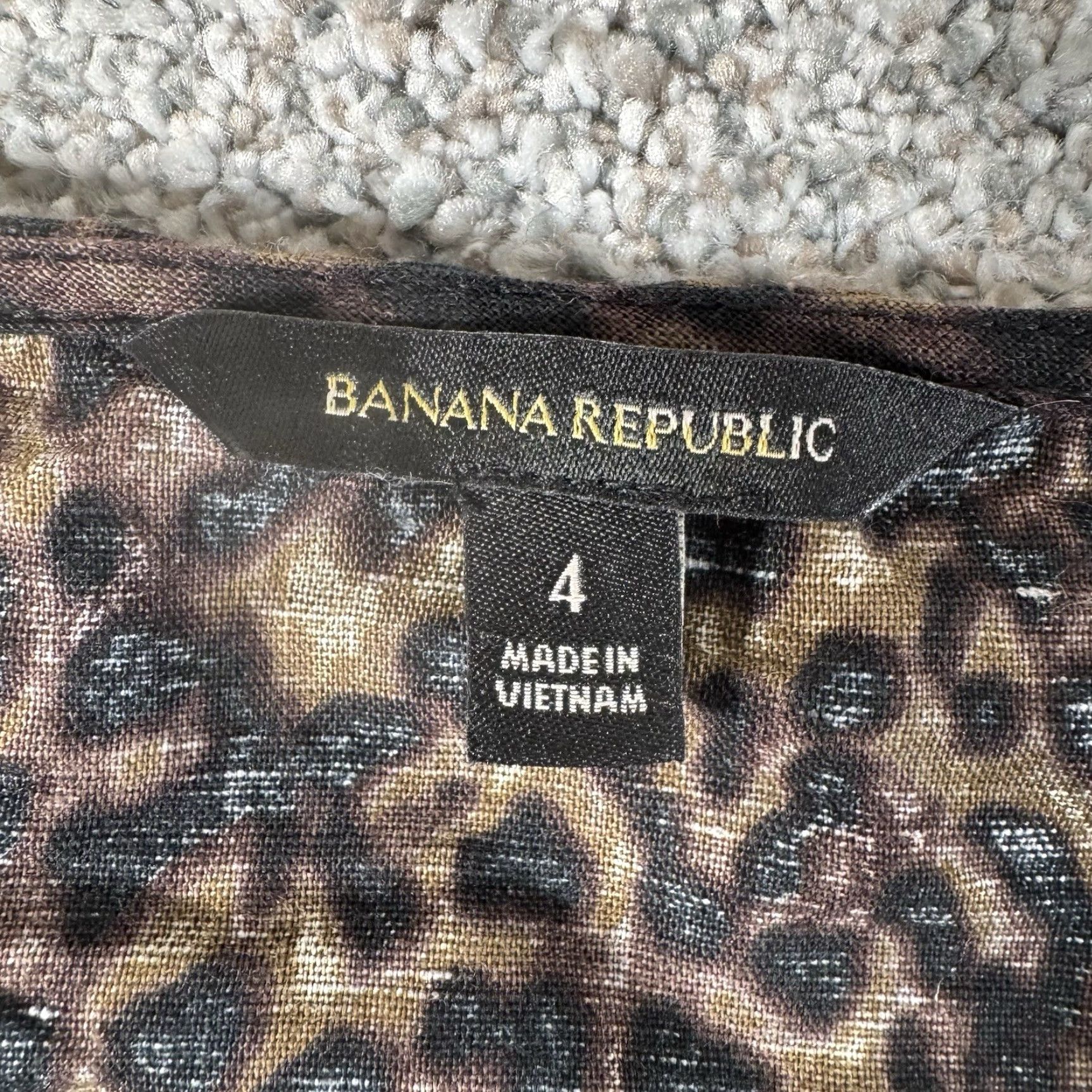 Banana Republic Banana Republic Jumpsuit One-Piece Cropped Culotte Leopard Print Sleeveless 4 Wide-Leg Women, Multicolor, Mob Wife Night Out Chic Size 27" / US 4 / IT 40 - 5 Thumbnail