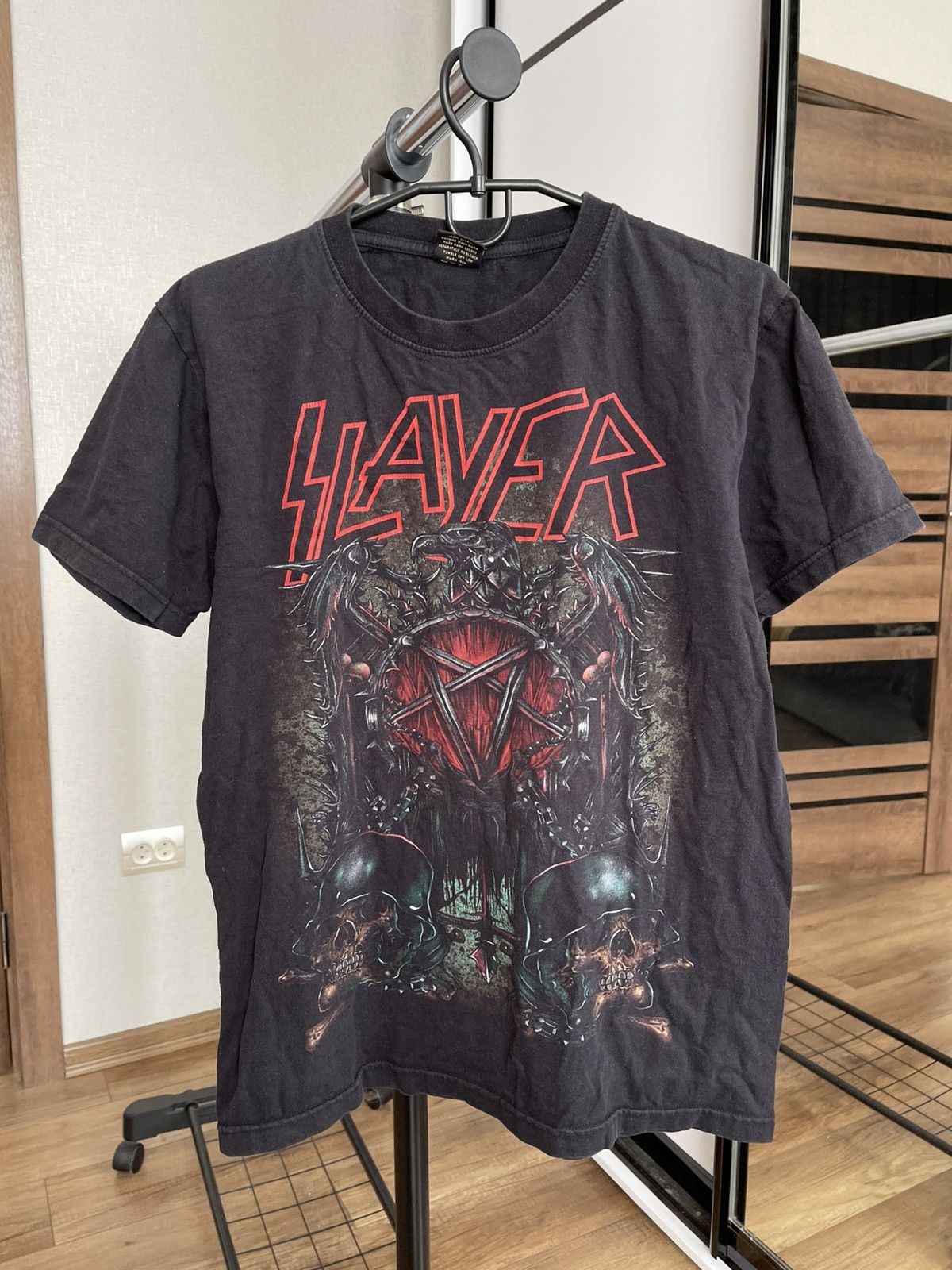Band Tees Slayer Vintage Rock Band T-Shirt Tee 90s Big Logo Size US M / EU 48-50 / 2 - 3 Thumbnail