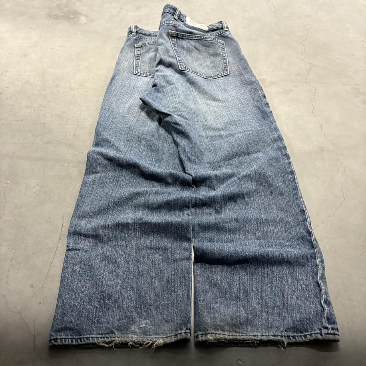 Gap Vintage Y2K/2000s Baggy Wideleg Gap 1969 Vintage Medium wash Denim Jeans! Size US 38 / EU 54 - 5 Thumbnail