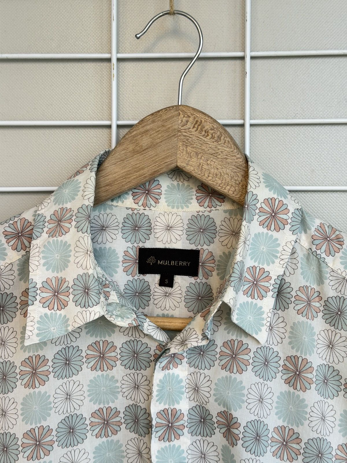 Mulberry Mulberry Geometric Floral Print Button Shirt Mens Size S Size US S / EU 44-46 / 1 - 12 Thumbnail